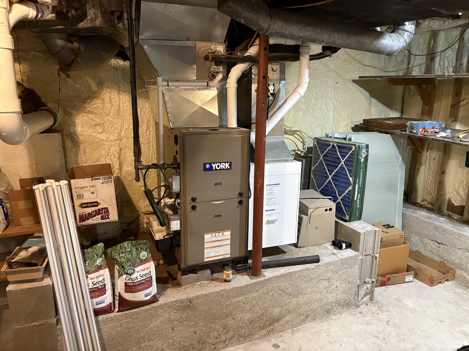 103 Elm Street, Aurora, SD 57002