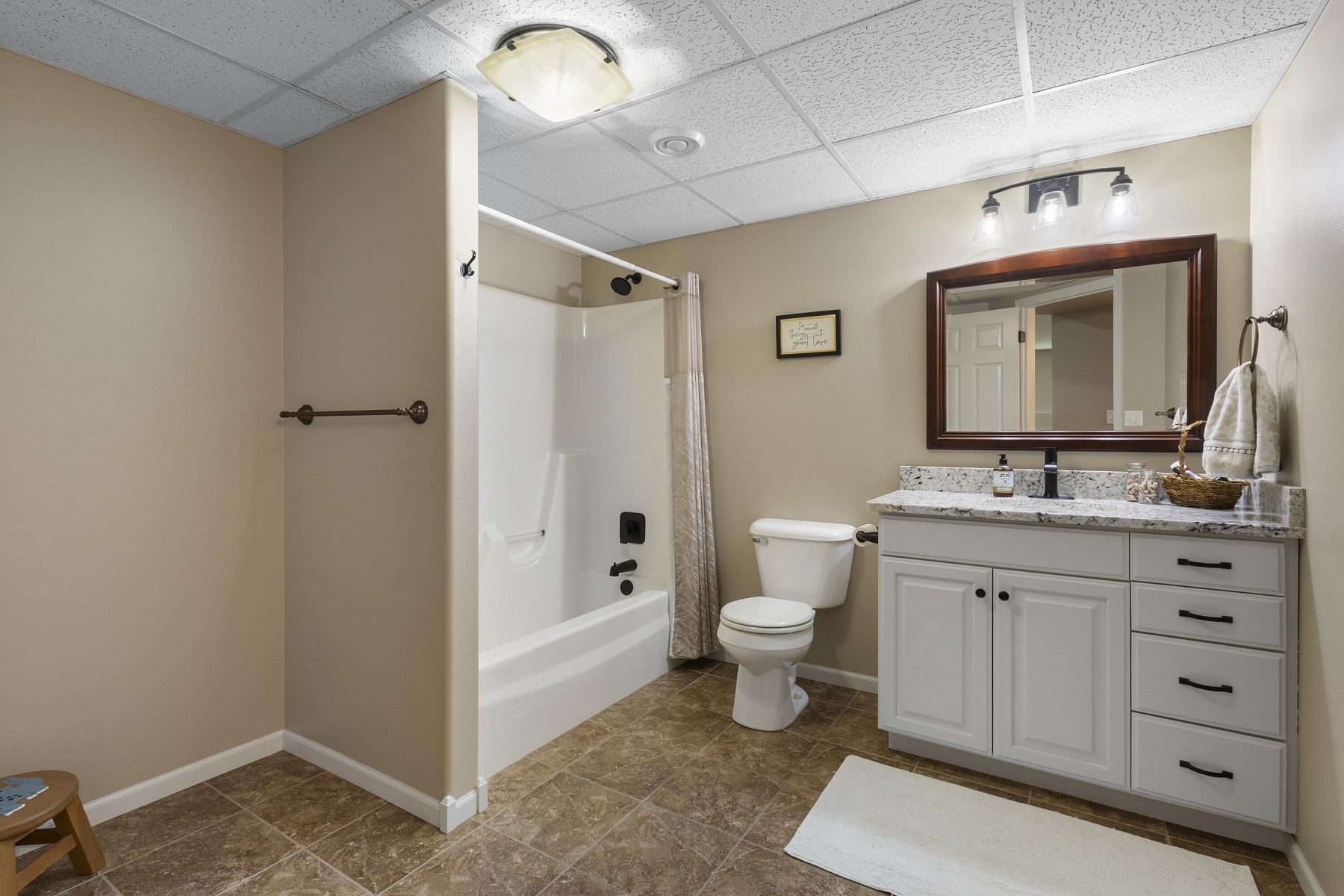 1519 Pine Ridge Road, Brookings, SD 57006