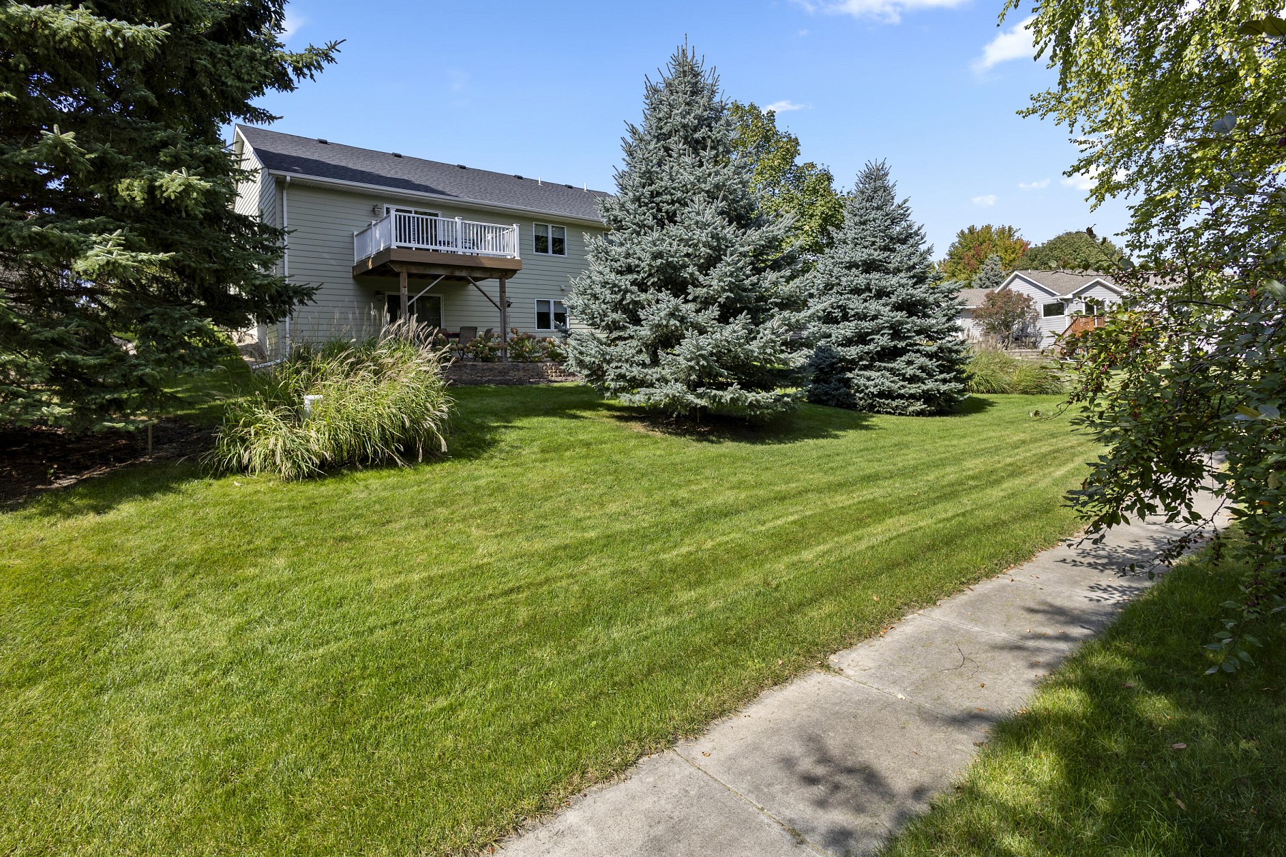 1519 Pine Ridge Road, Brookings, SD 57006