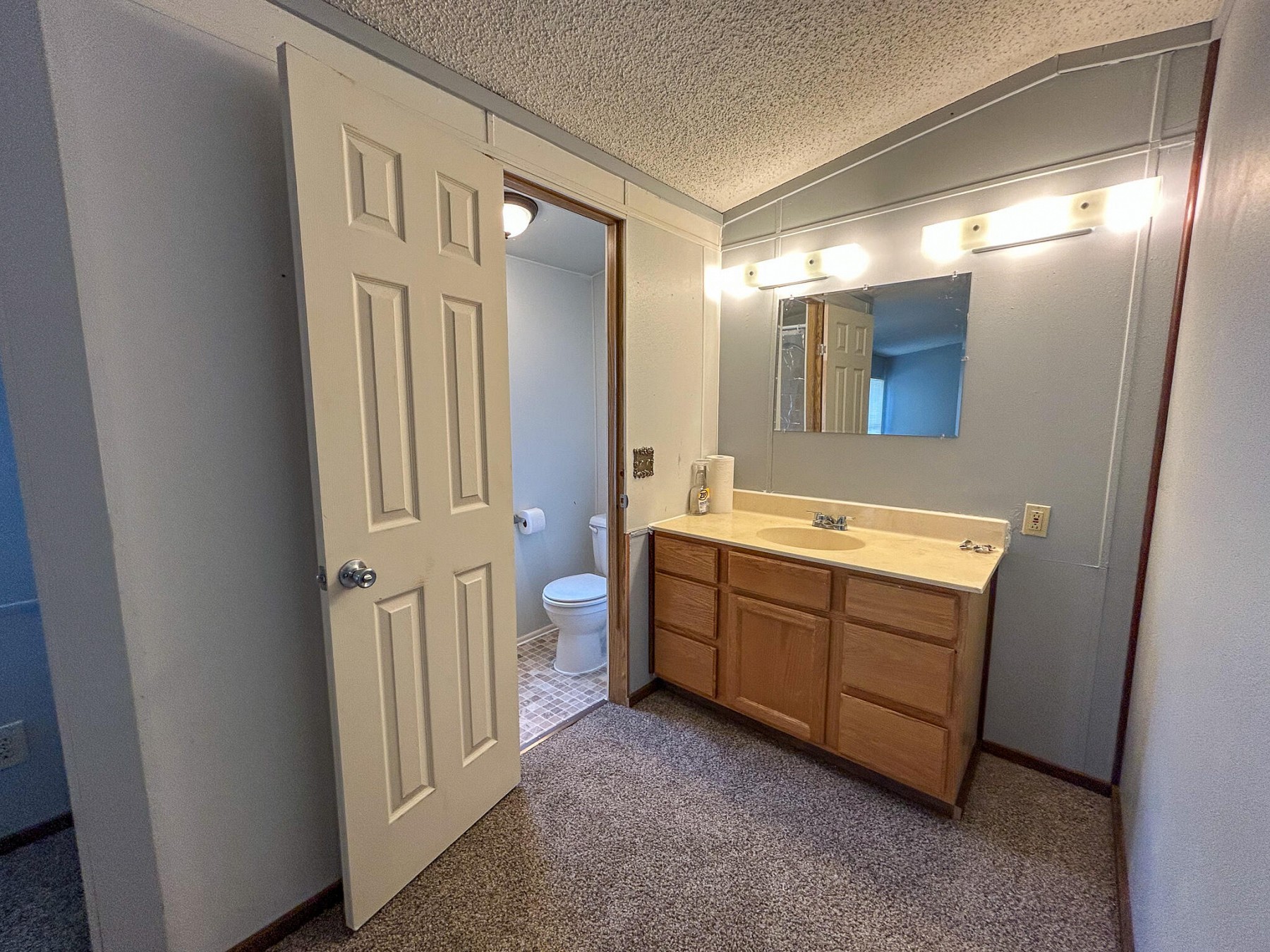 20731 471st Avenue, Brookings, SD 57006