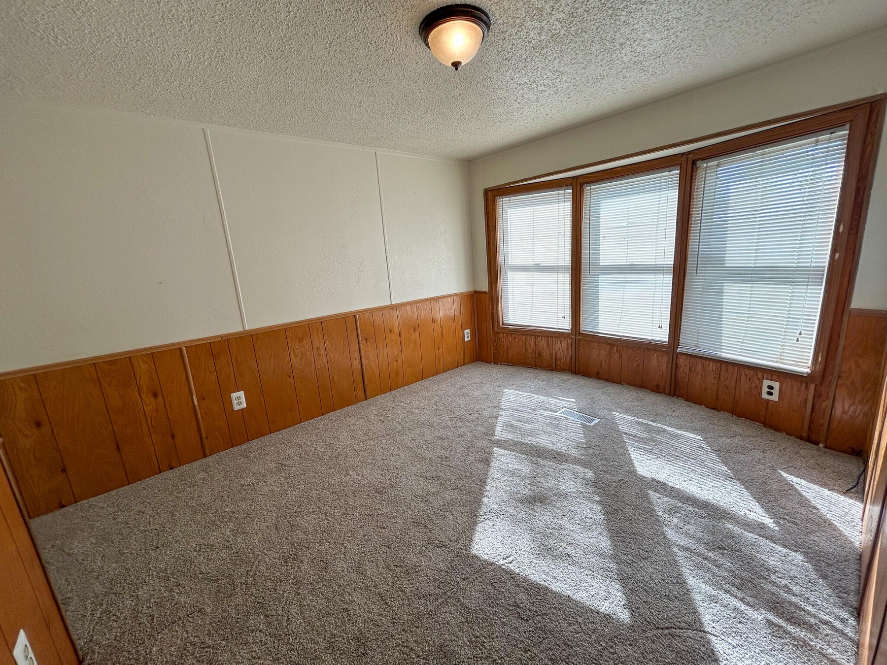 20731 471st Avenue, Brookings, SD 57006