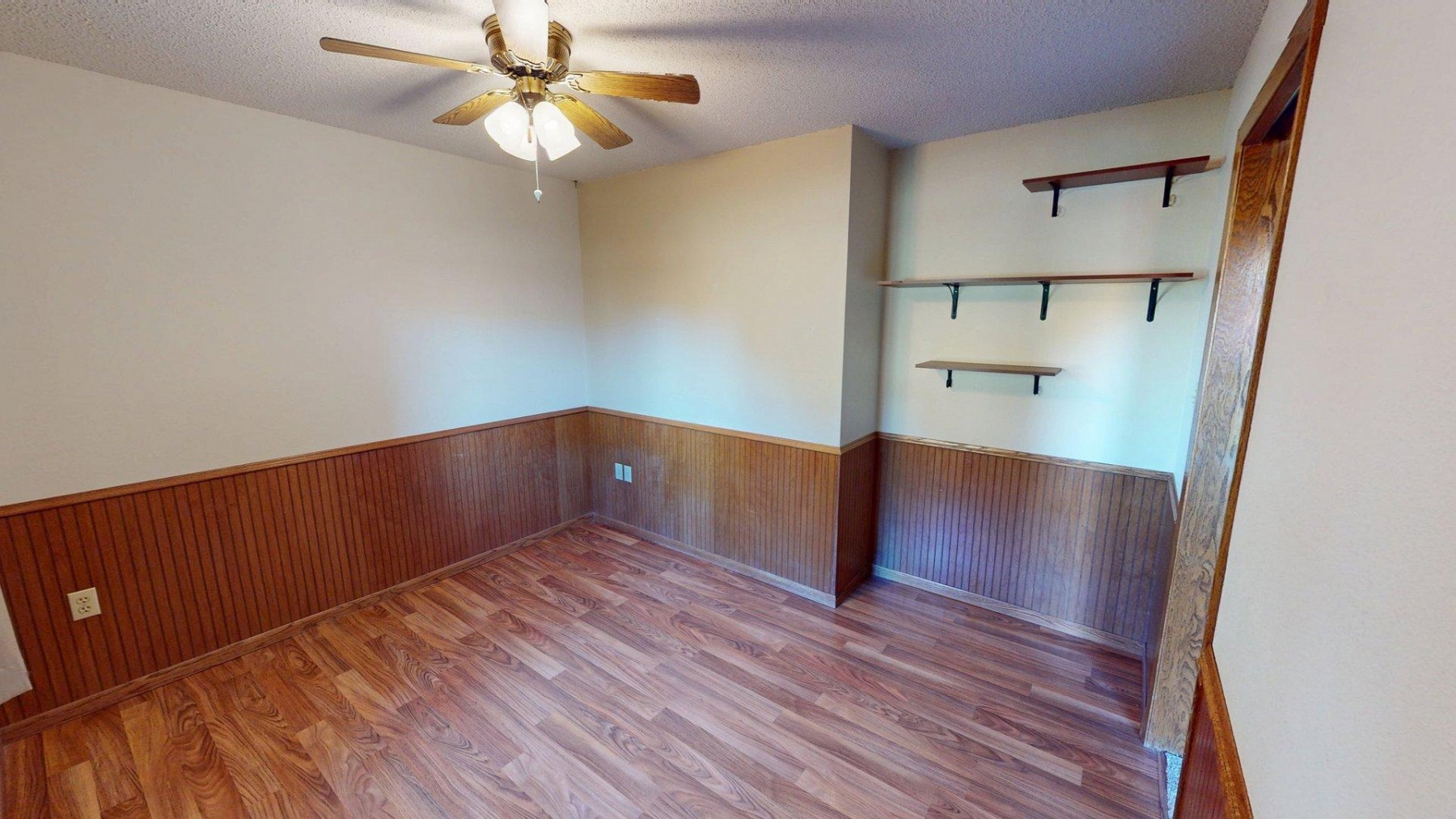 808 Christine Avenue, Brookings, SD 57006