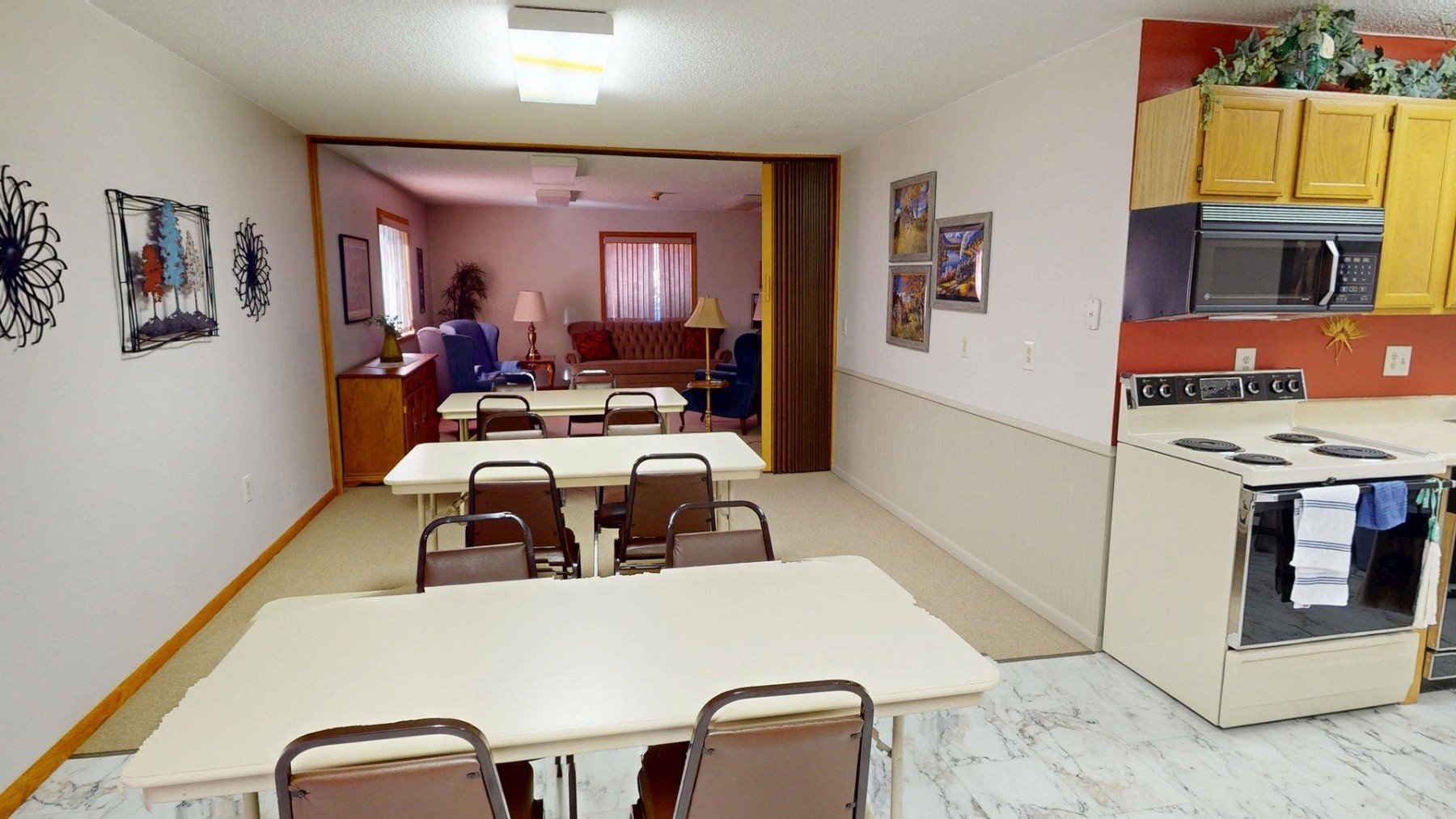 808 Christine Avenue, Brookings, SD 57006