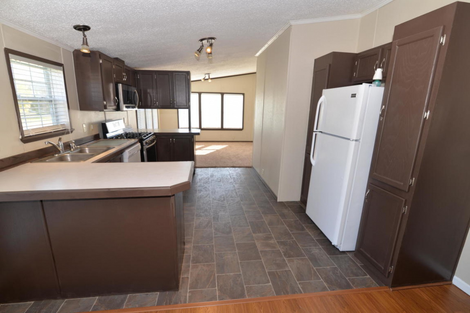 900 15th Street S, Brookings, SD 57006