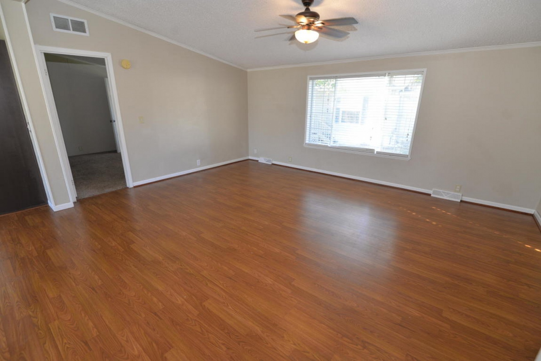 900 15th Street S, Brookings, SD 57006