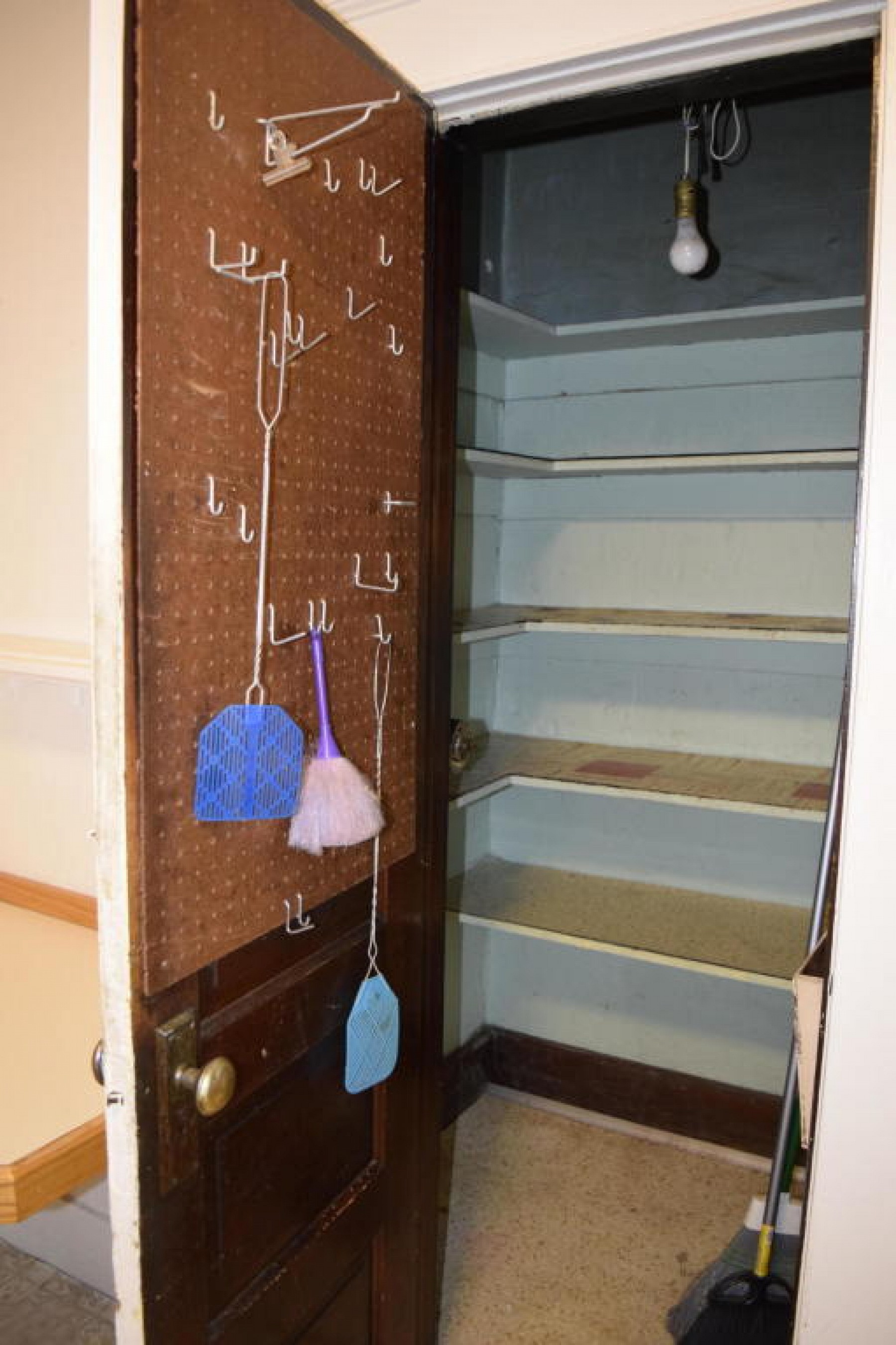 905 3rd Street, Brookings, SD 57006