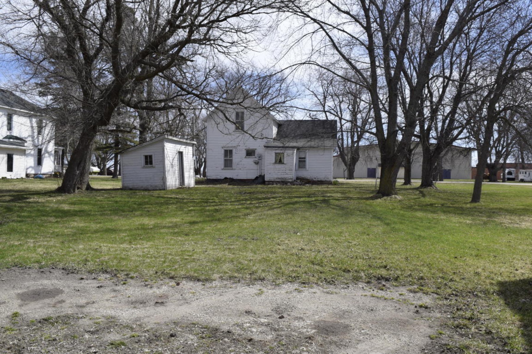 735 Missouri Street, Toronto, SD 57268