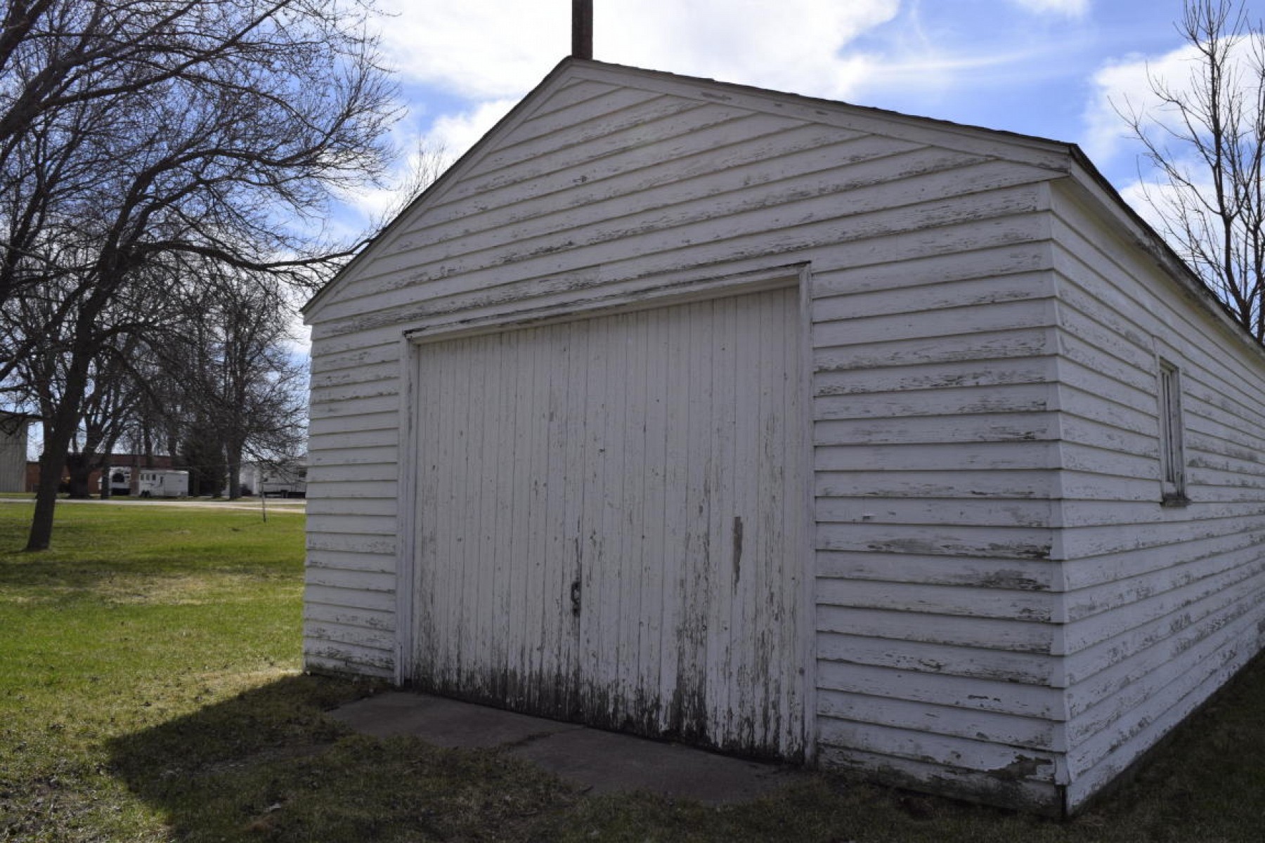 735 Missouri Street, Toronto, SD 57268