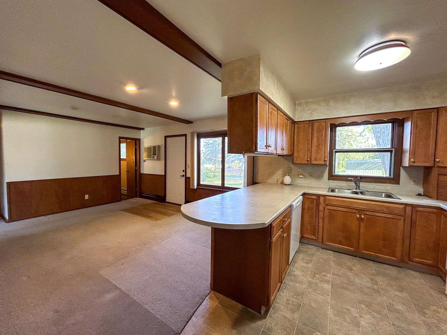 410 20th Avenue, Brookings, SD 57006