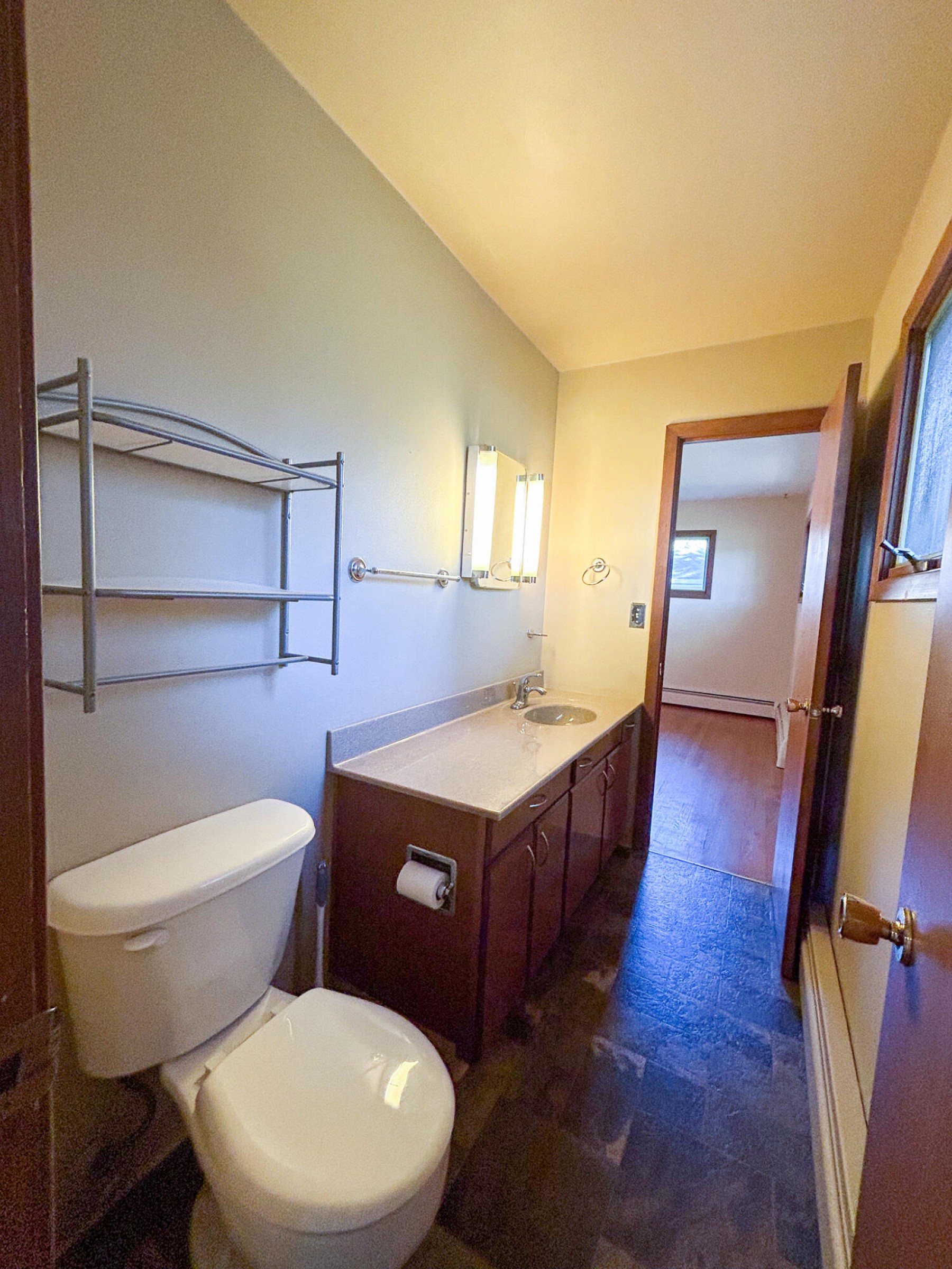 410 20th Avenue, Brookings, SD 57006