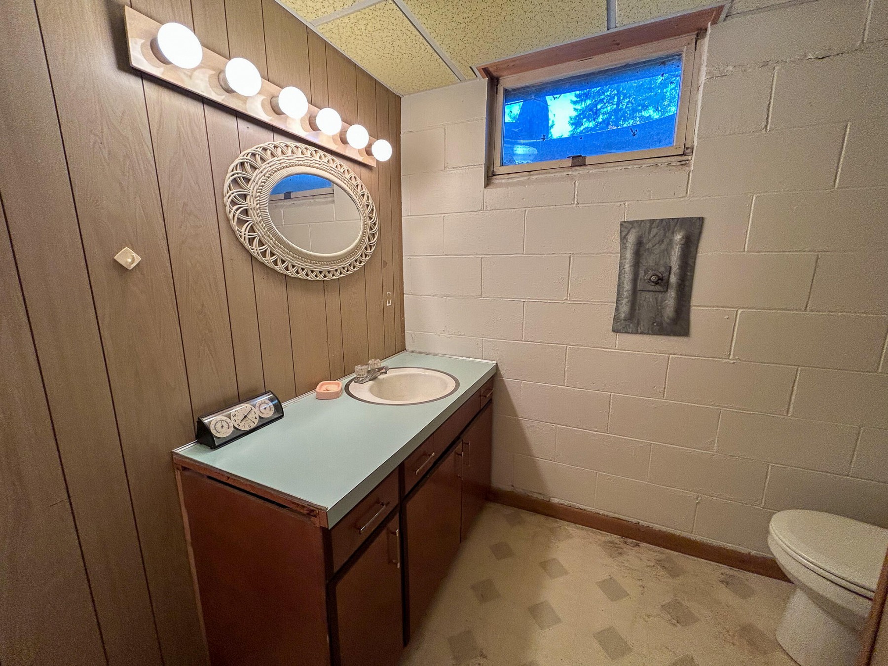 410 20th Avenue, Brookings, SD 57006