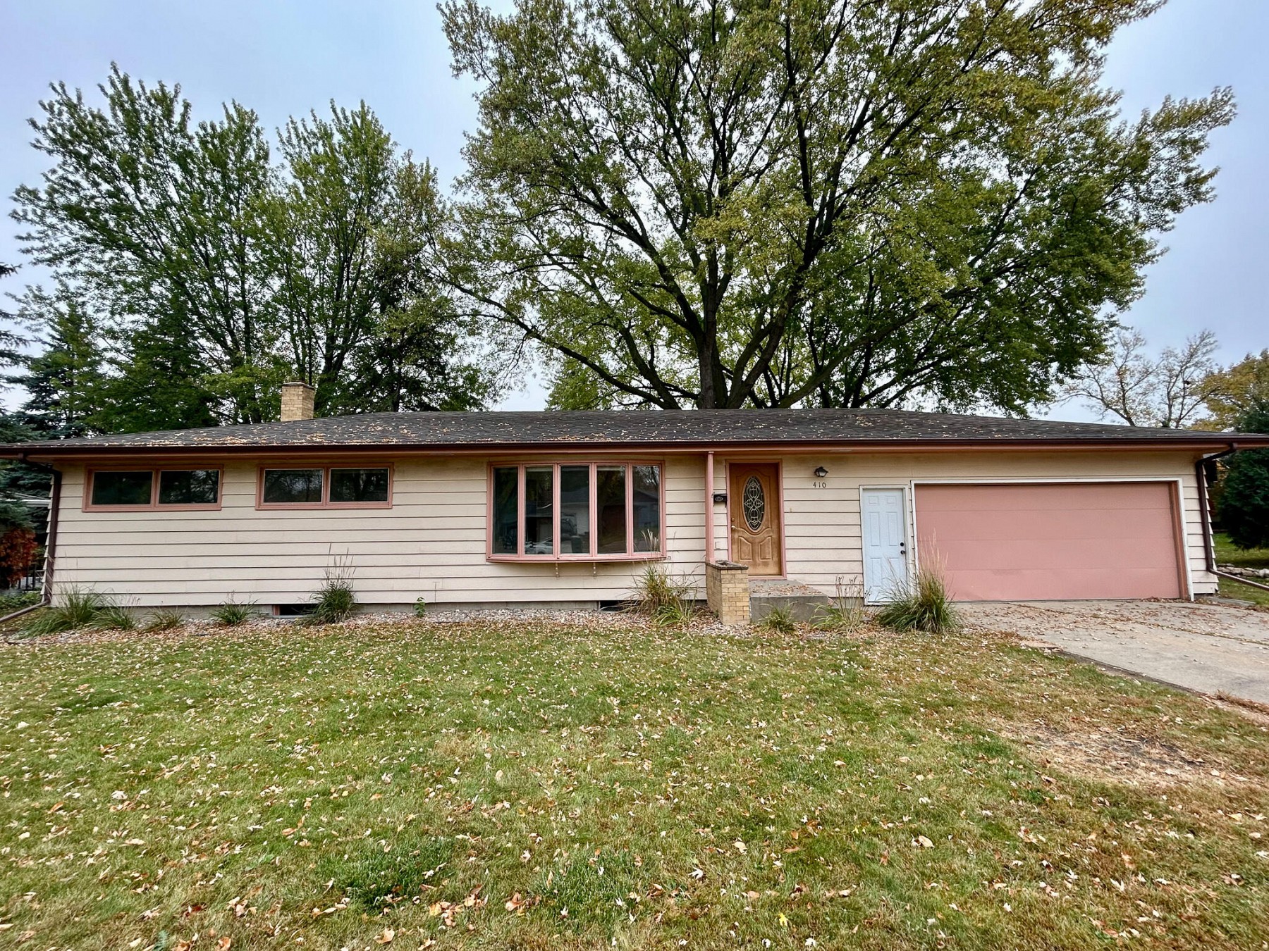 410 20th Avenue, Brookings, SD 57006