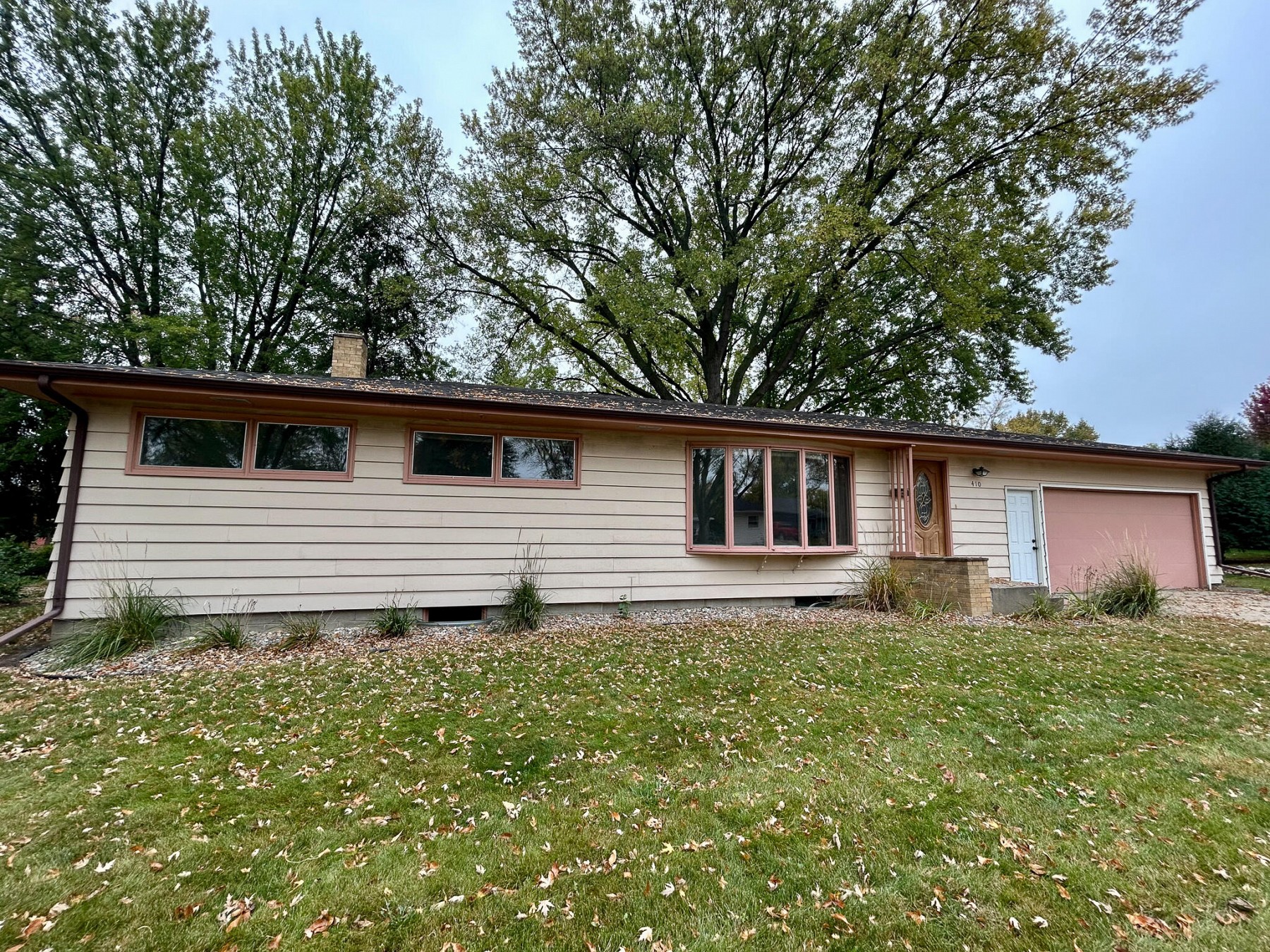 410 20th Avenue, Brookings, SD 57006