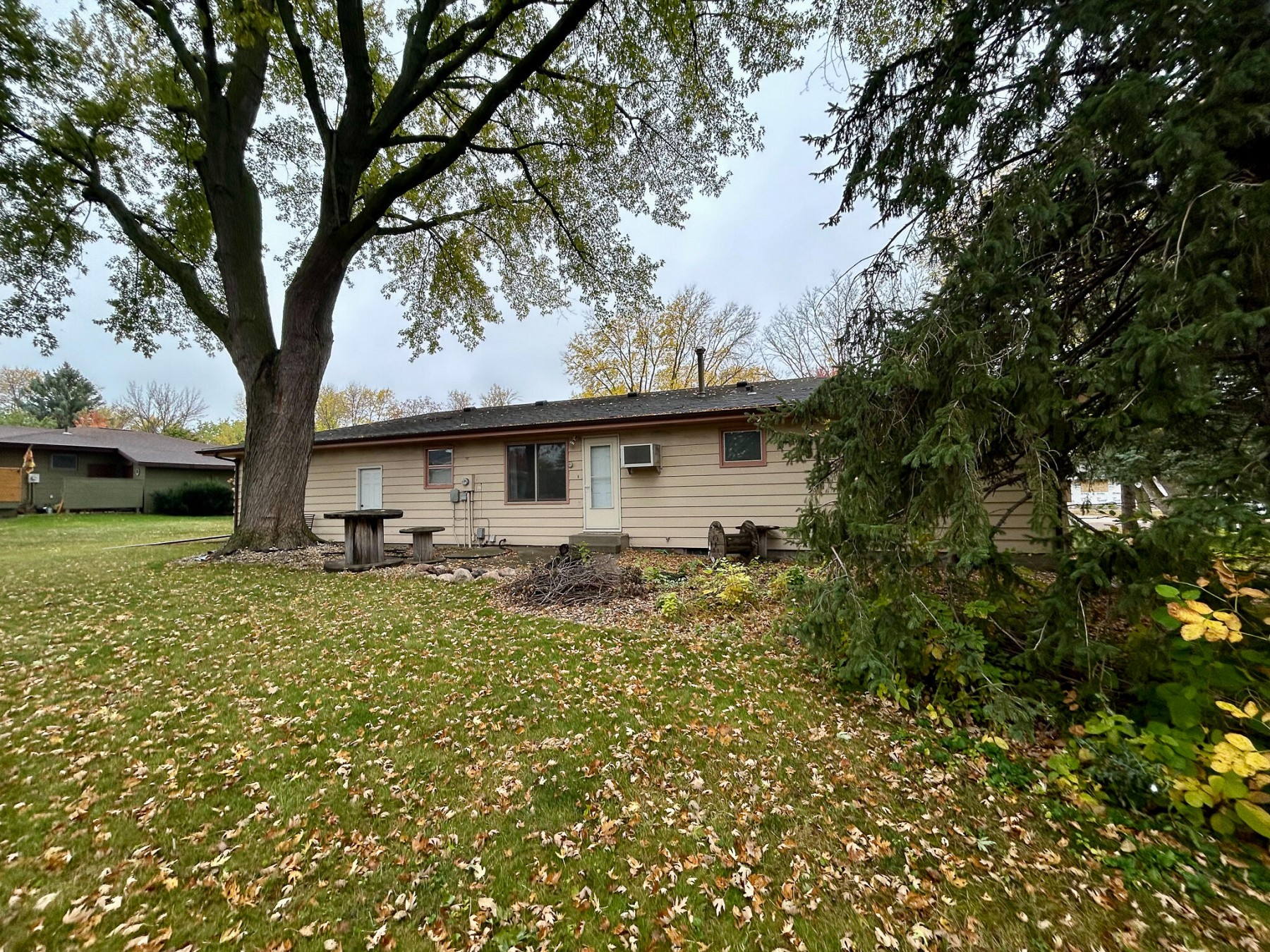 410 20th Avenue, Brookings, SD 57006