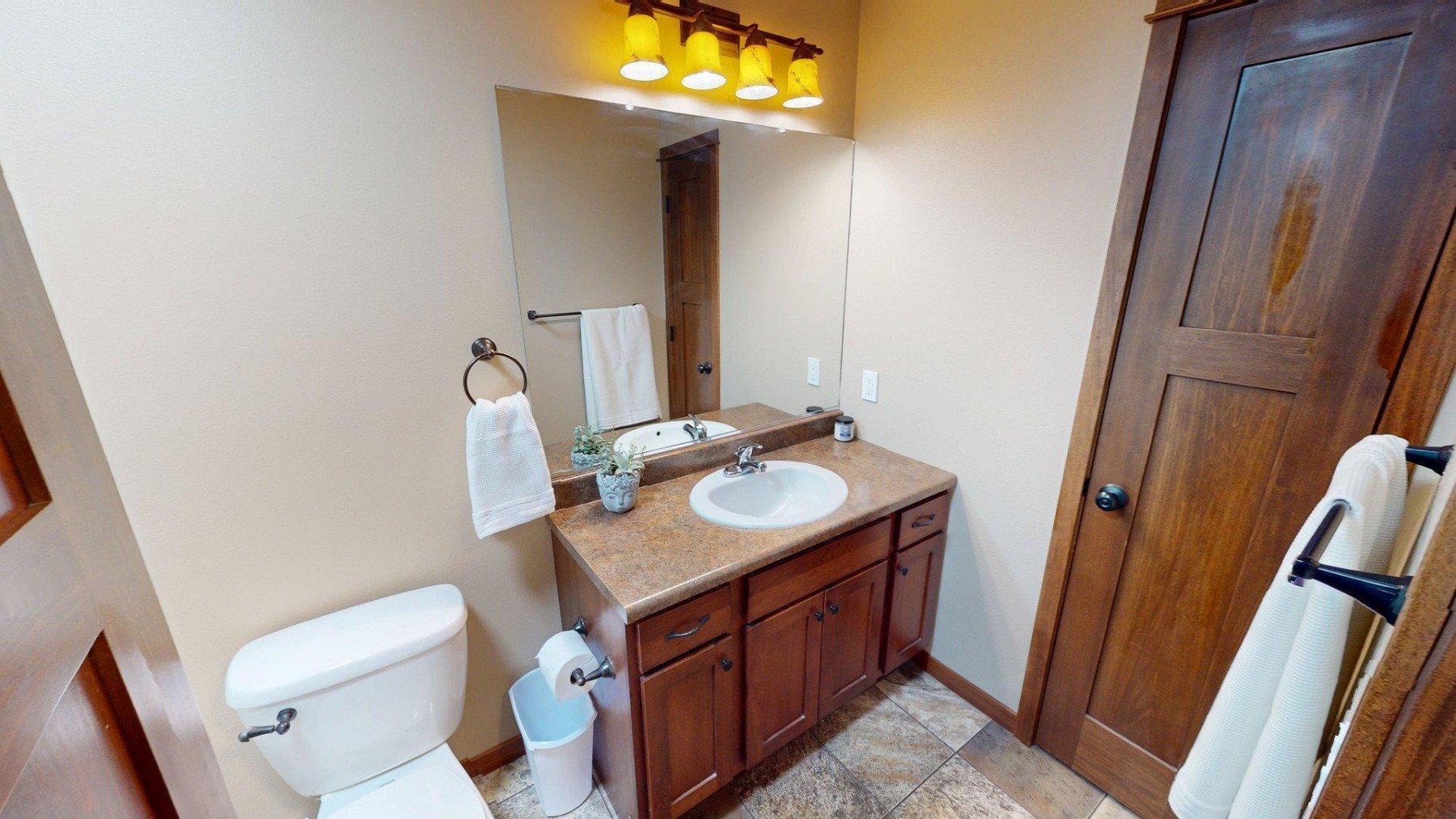 2236 16th Avenue S, Brookings, SD 57006