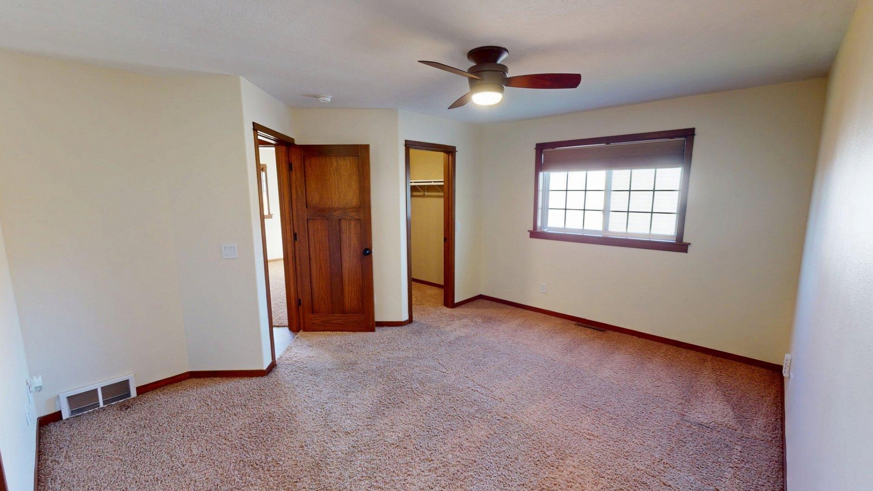 2236 16th Avenue S, Brookings, SD 57006