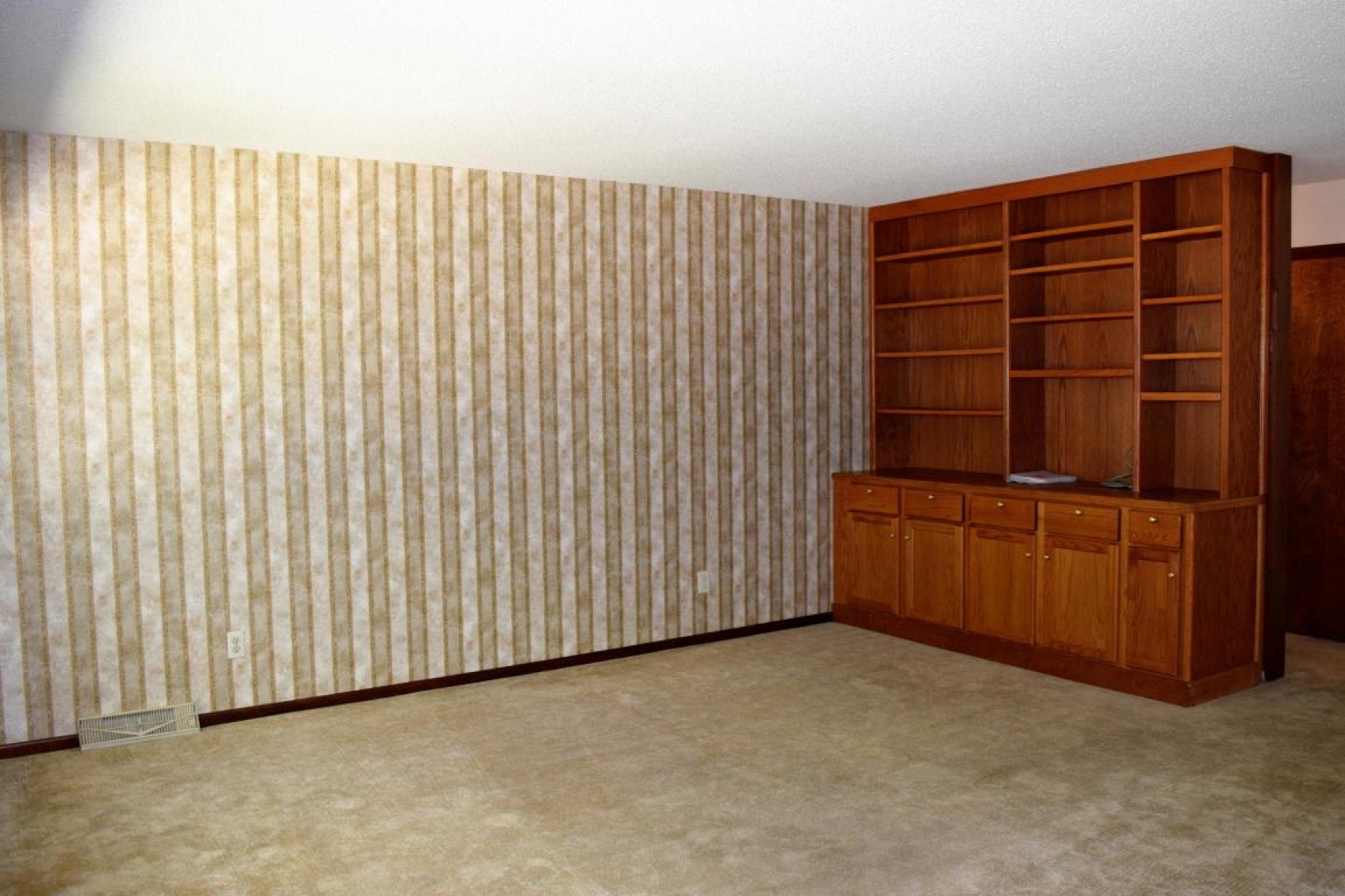 409 20th Avenue, Brookings, SD 57006