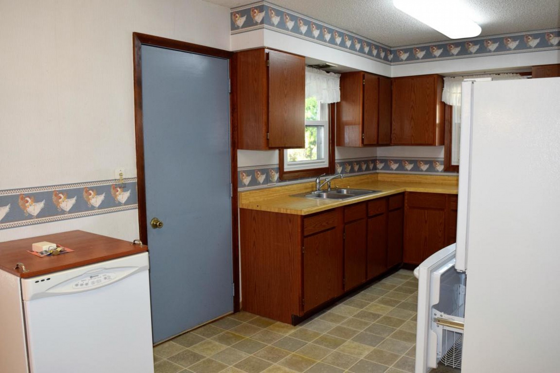 409 20th Avenue, Brookings, SD 57006