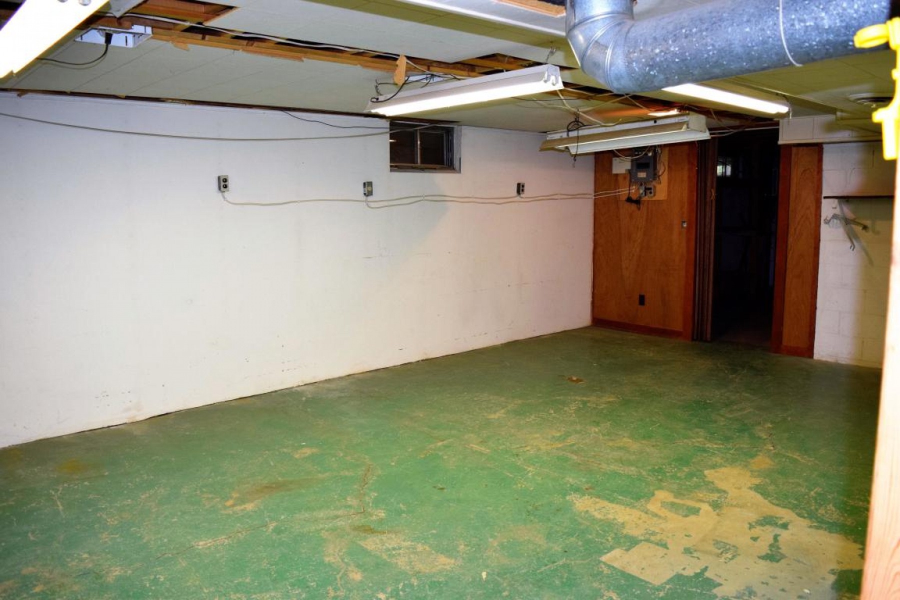 409 20th Avenue, Brookings, SD 57006