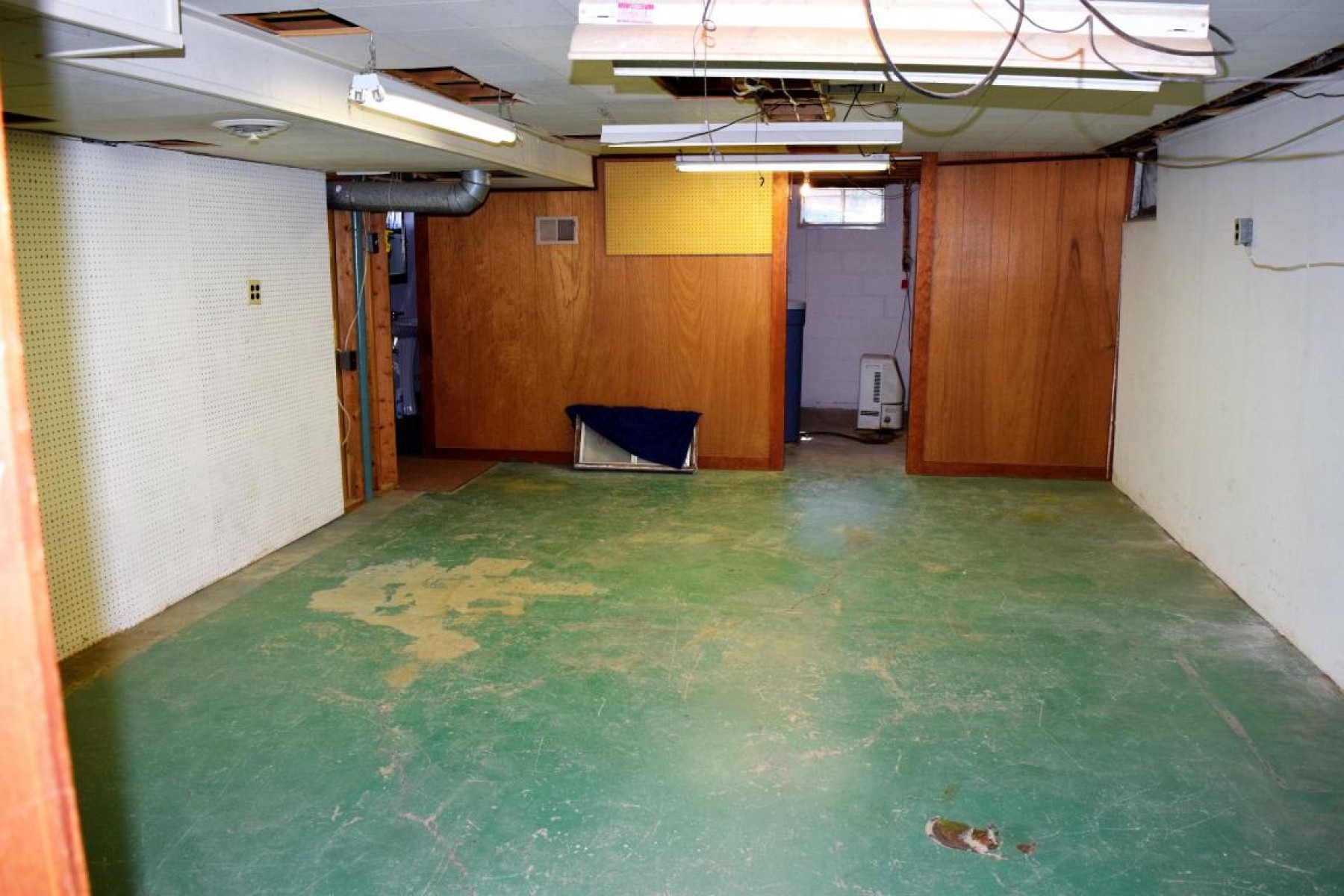 409 20th Avenue, Brookings, SD 57006