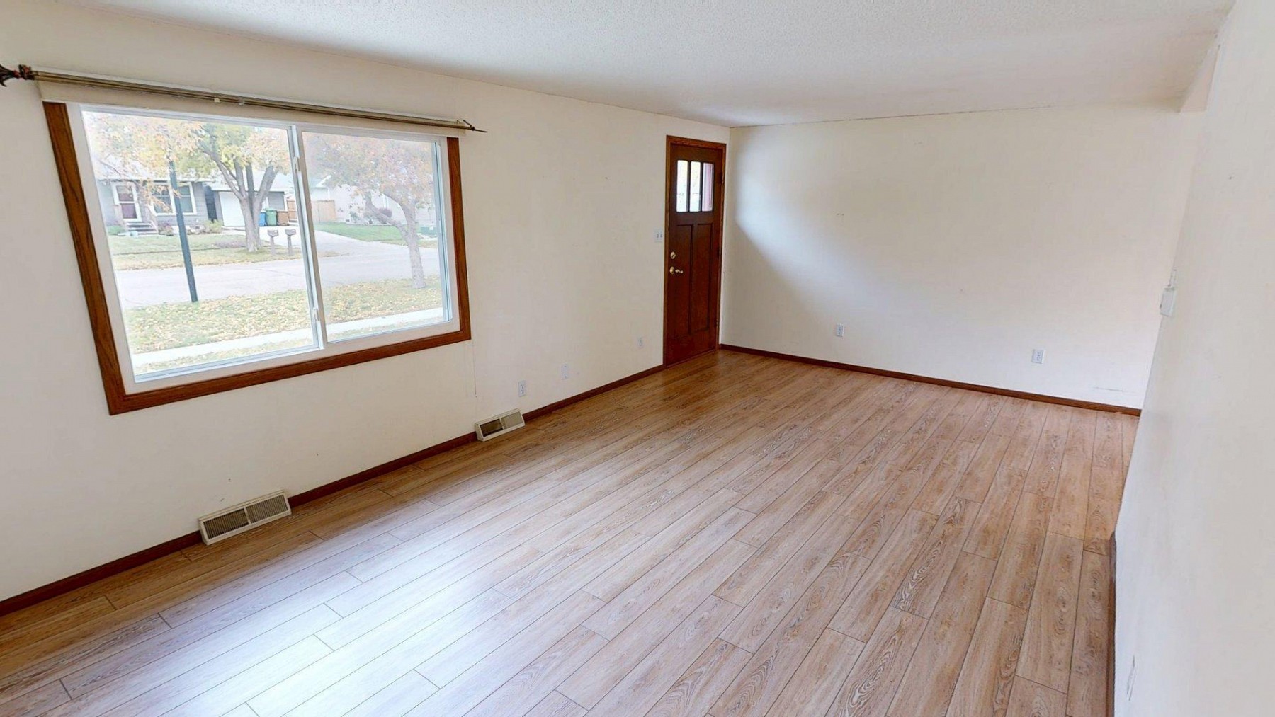 1106 12th Street S, Brookings, SD 57006