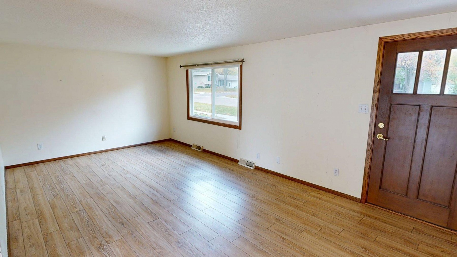 1106 12th Street S, Brookings, SD 57006