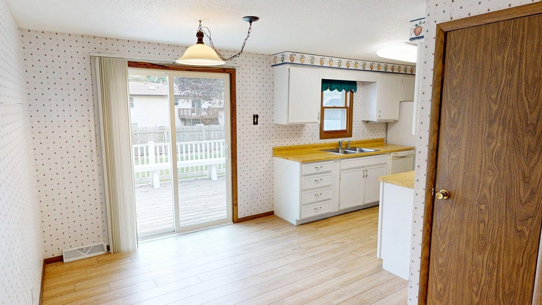 1106 12th Street S, Brookings, SD 57006