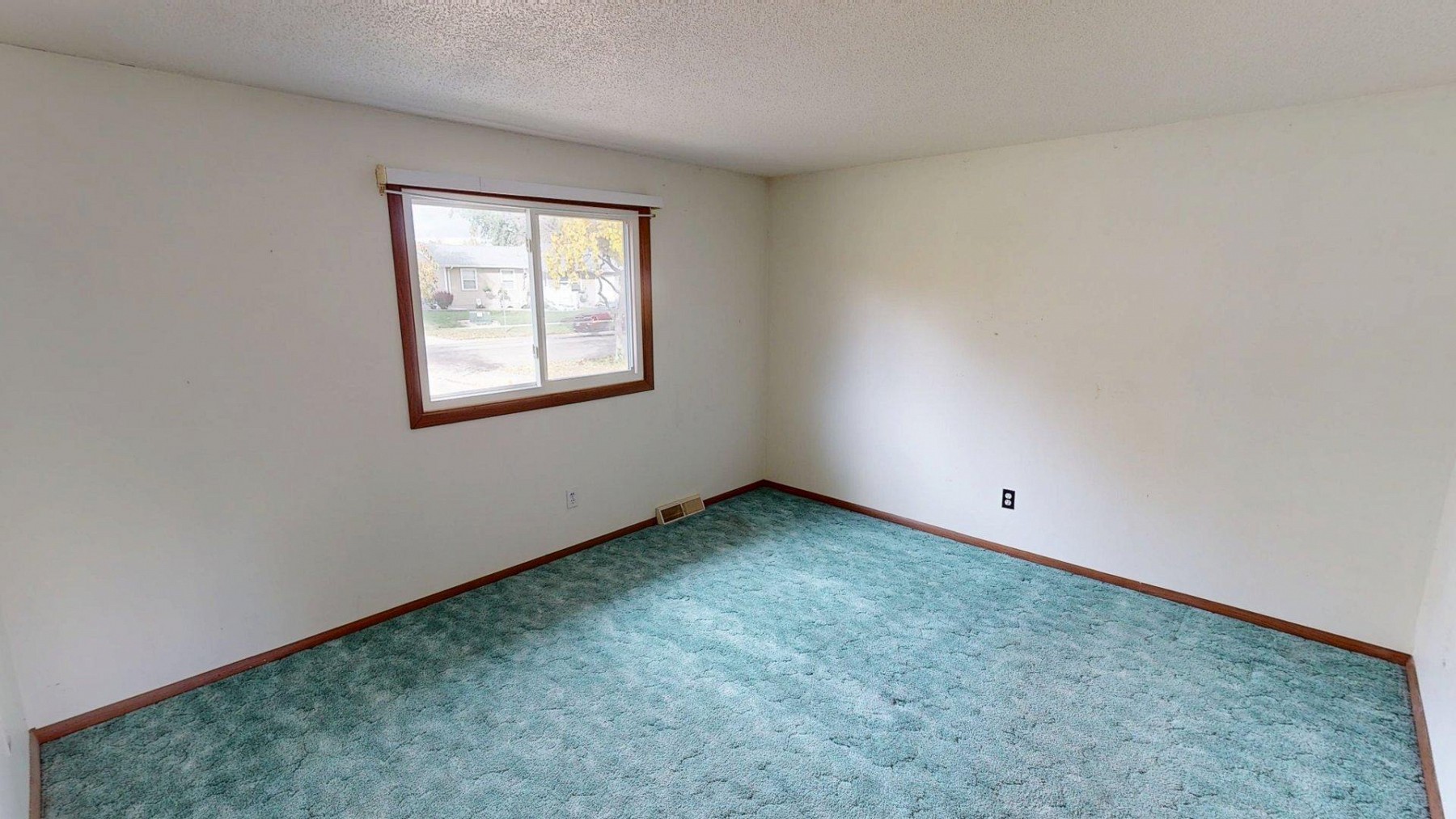 1106 12th Street S, Brookings, SD 57006