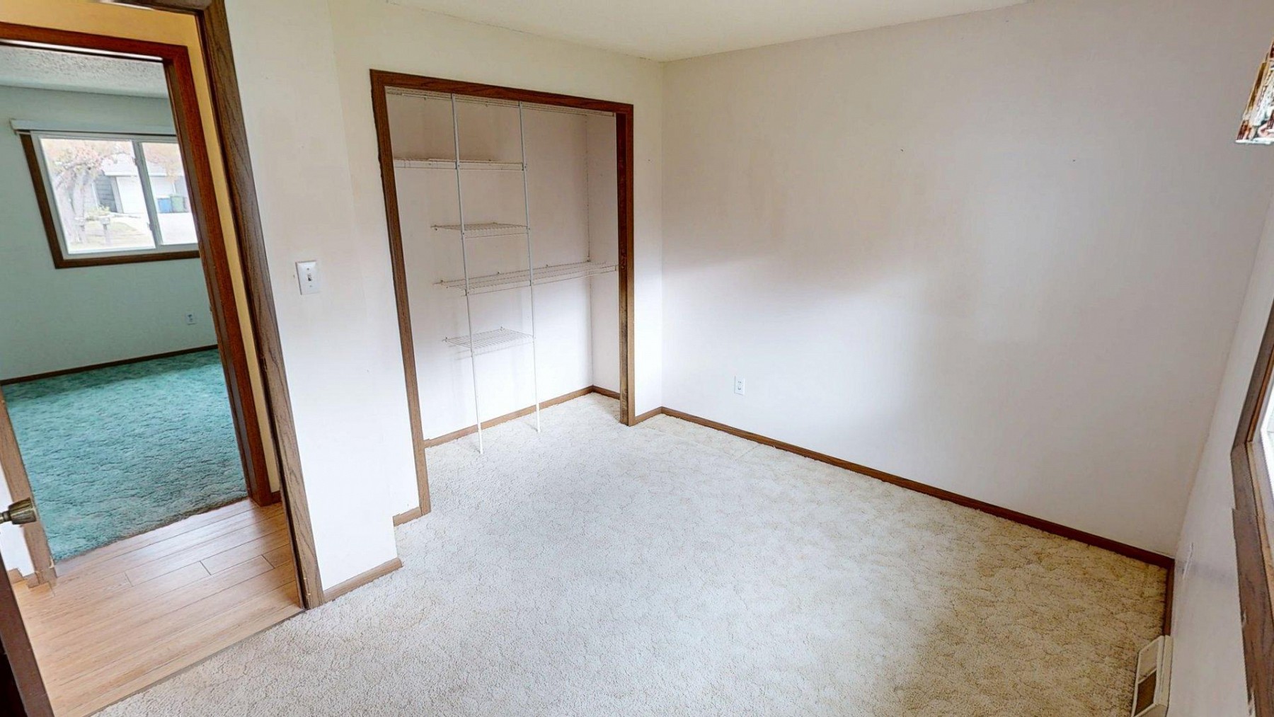 1106 12th Street S, Brookings, SD 57006