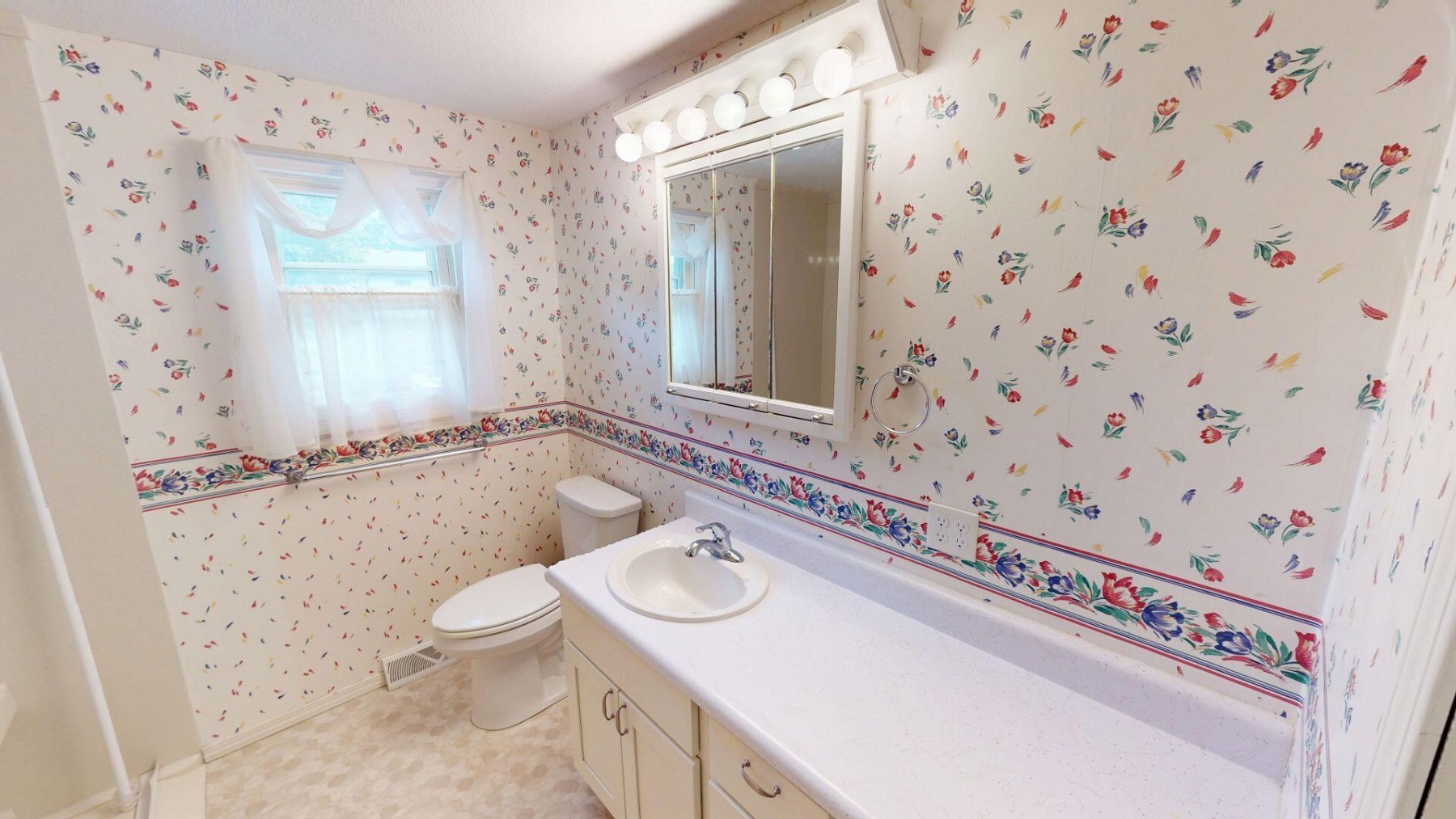 1106 12th Street S, Brookings, SD 57006