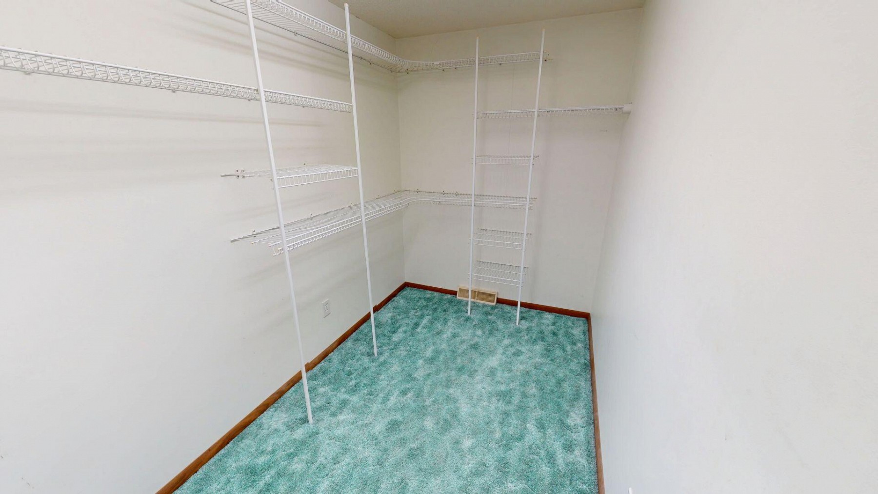 1106 12th Street S, Brookings, SD 57006