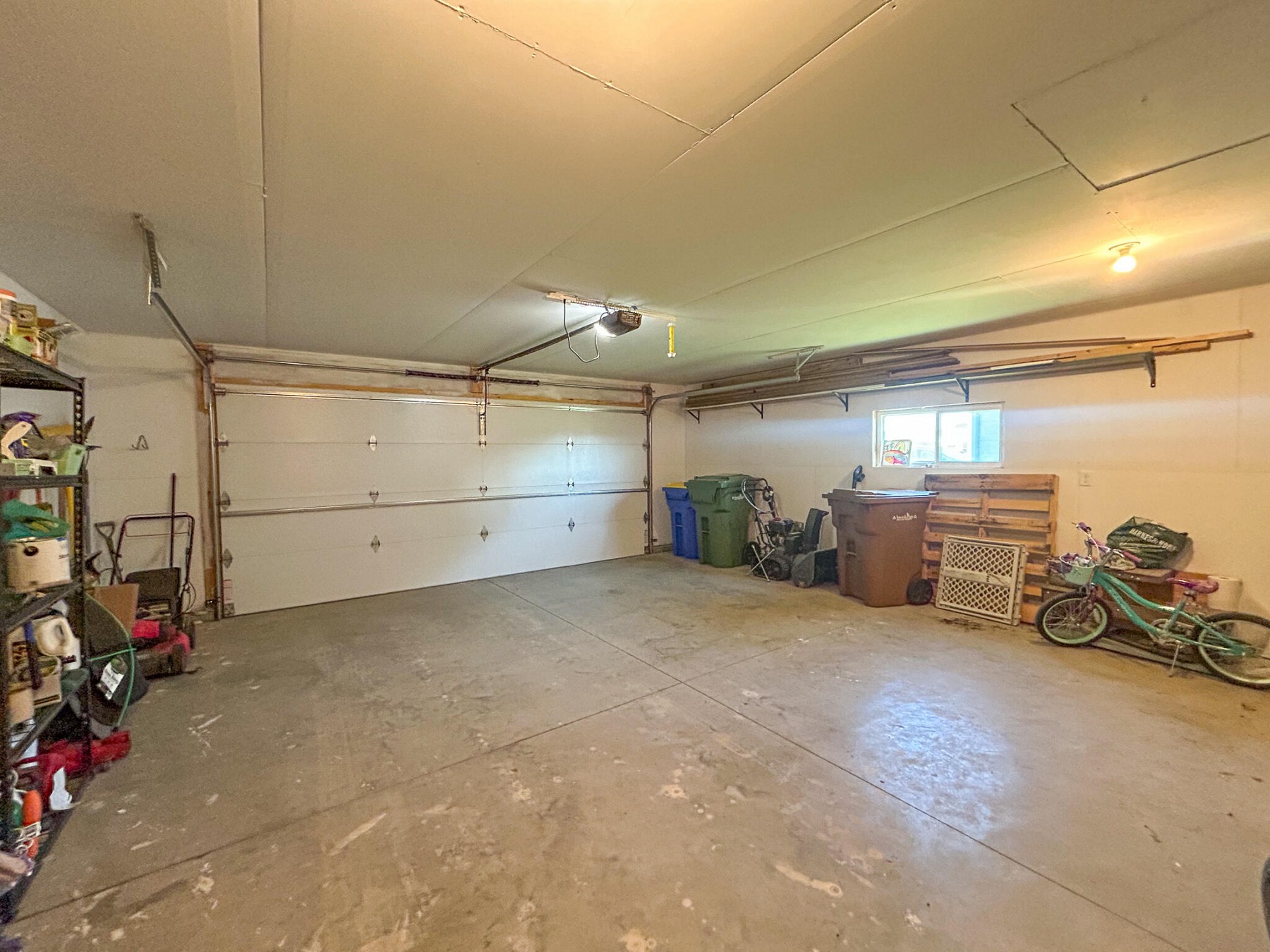 1529 Steamboat Trail, Brookings, SD 57006