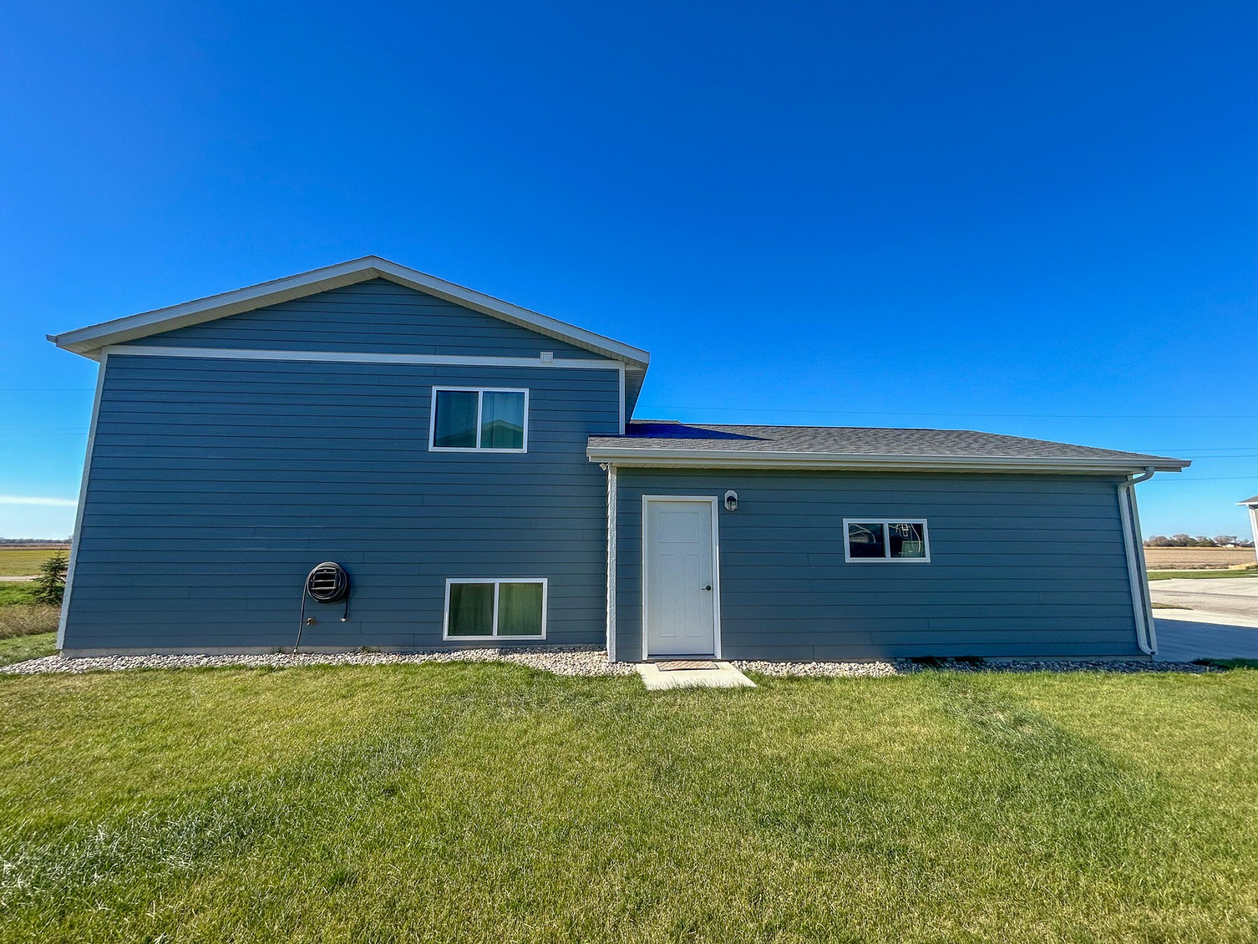1529 Steamboat Trail, Brookings, SD 57006