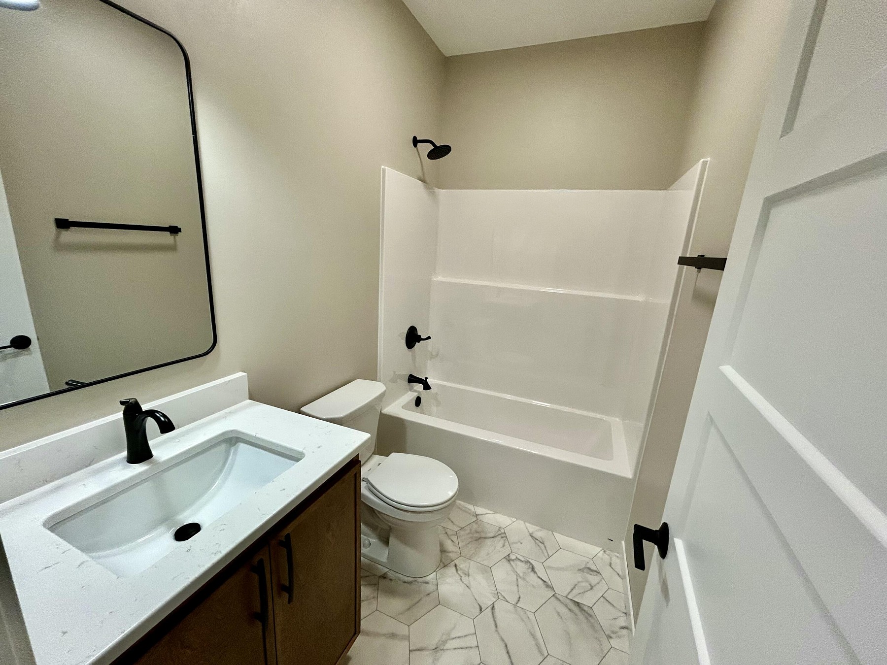 2321 Sweetgrass Drive, Brookings, SD 57006