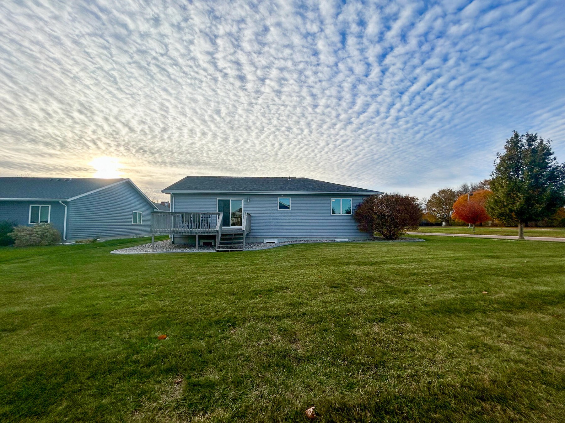 901 Deer Lane, Brookings, SD 57006