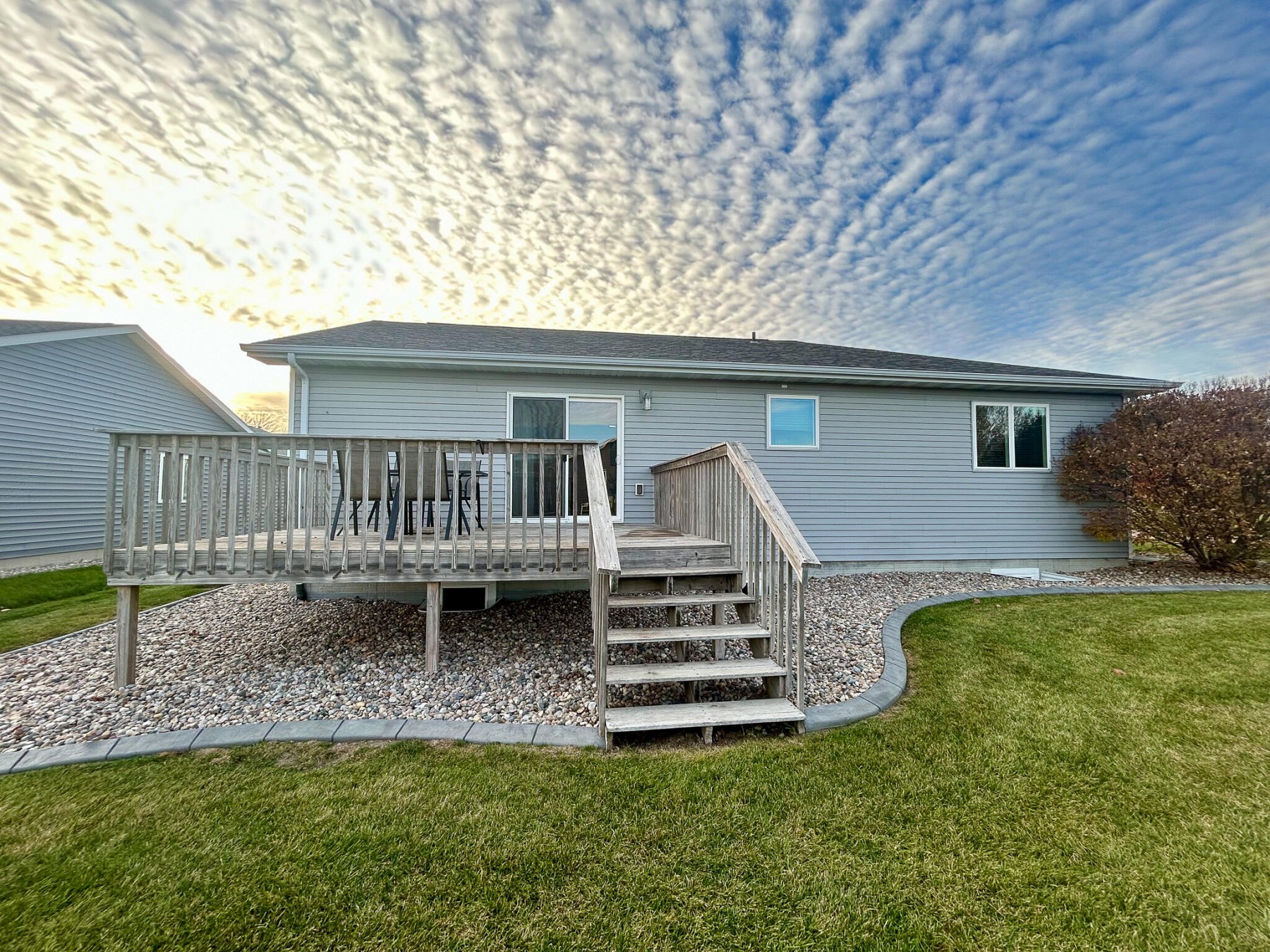 901 Deer Lane, Brookings, SD 57006