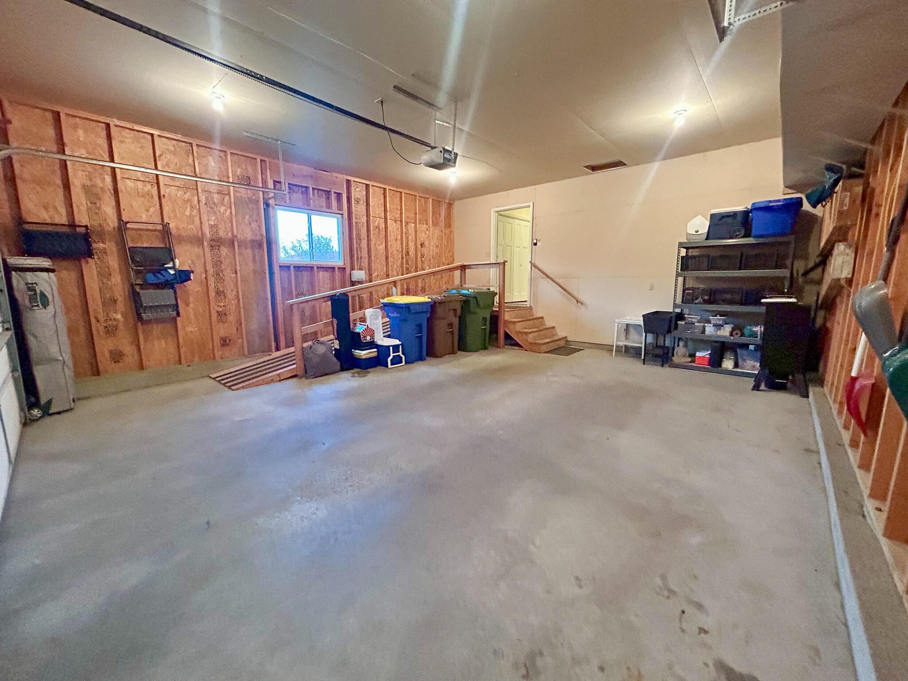 901 Deer Lane, Brookings, SD 57006