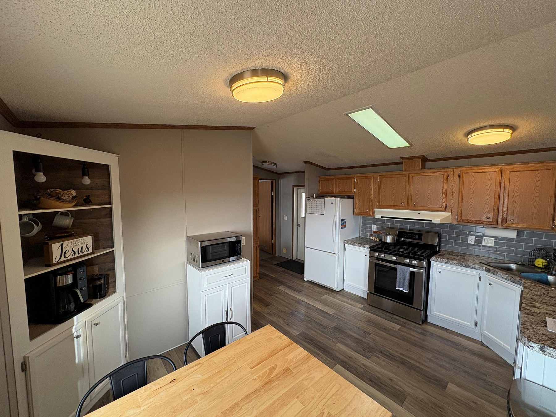 21960 470th Avenue, Brookings, SD 57006