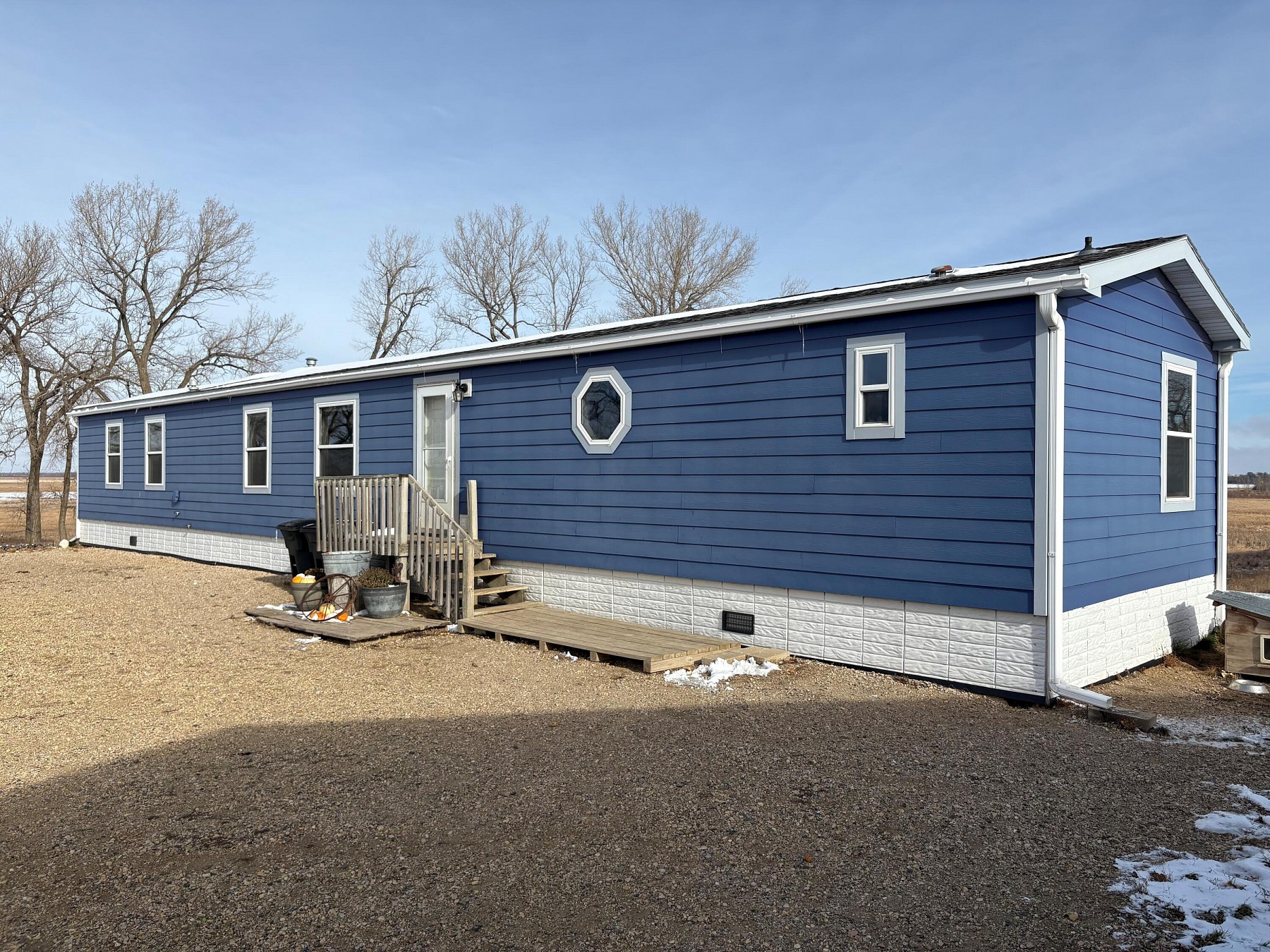 21960 470th Avenue, Brookings, SD 57006