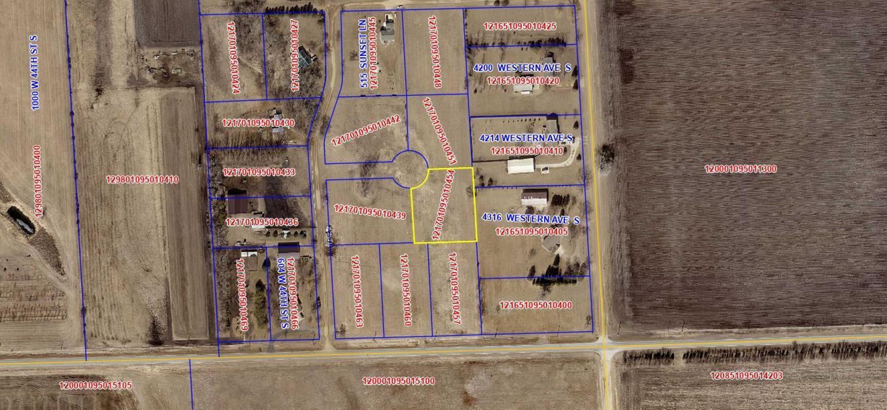 29 Southern Estates, Brookings, SD 57006