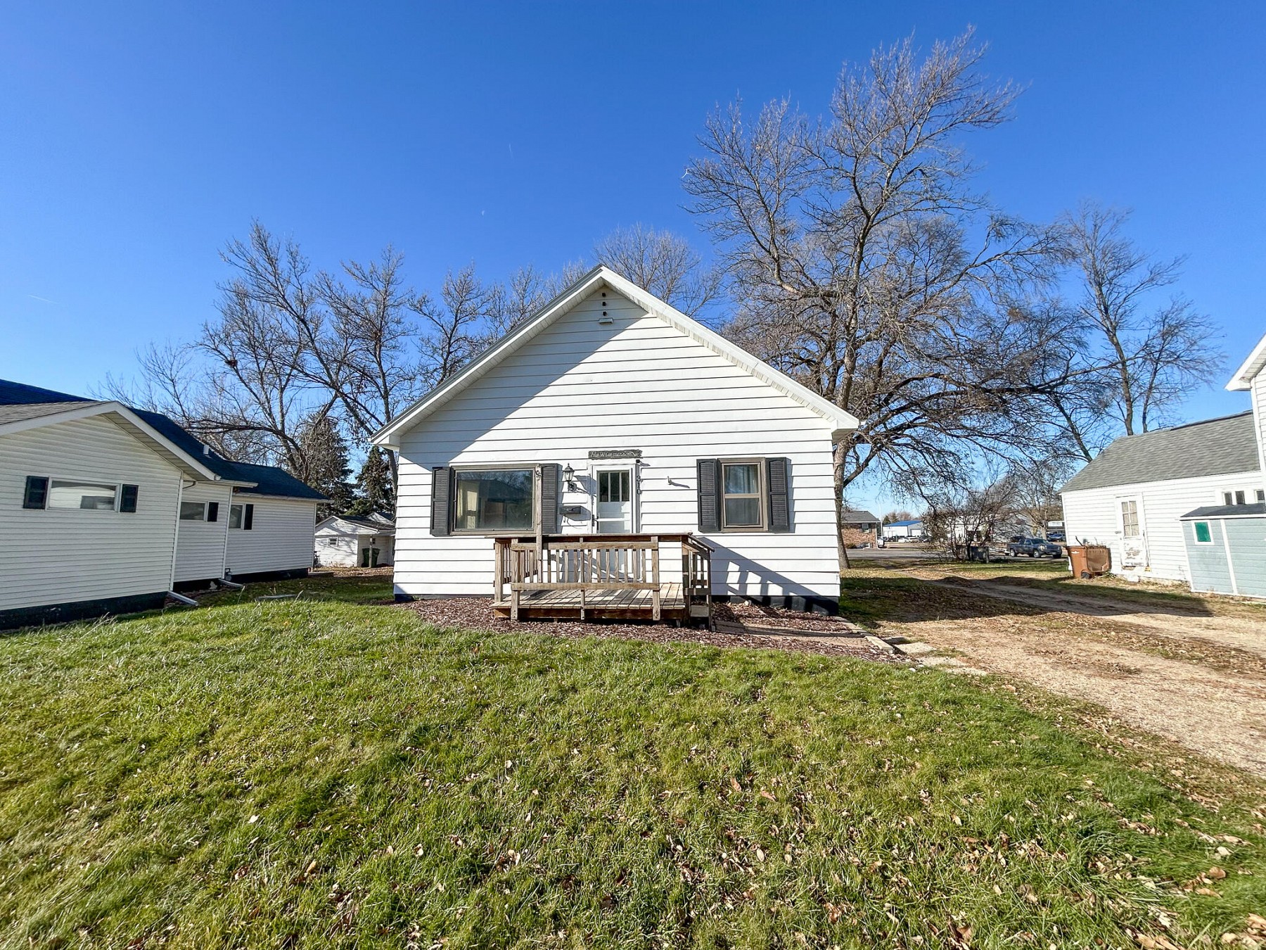 310 5th Avenue S, Brookings, SD 57006