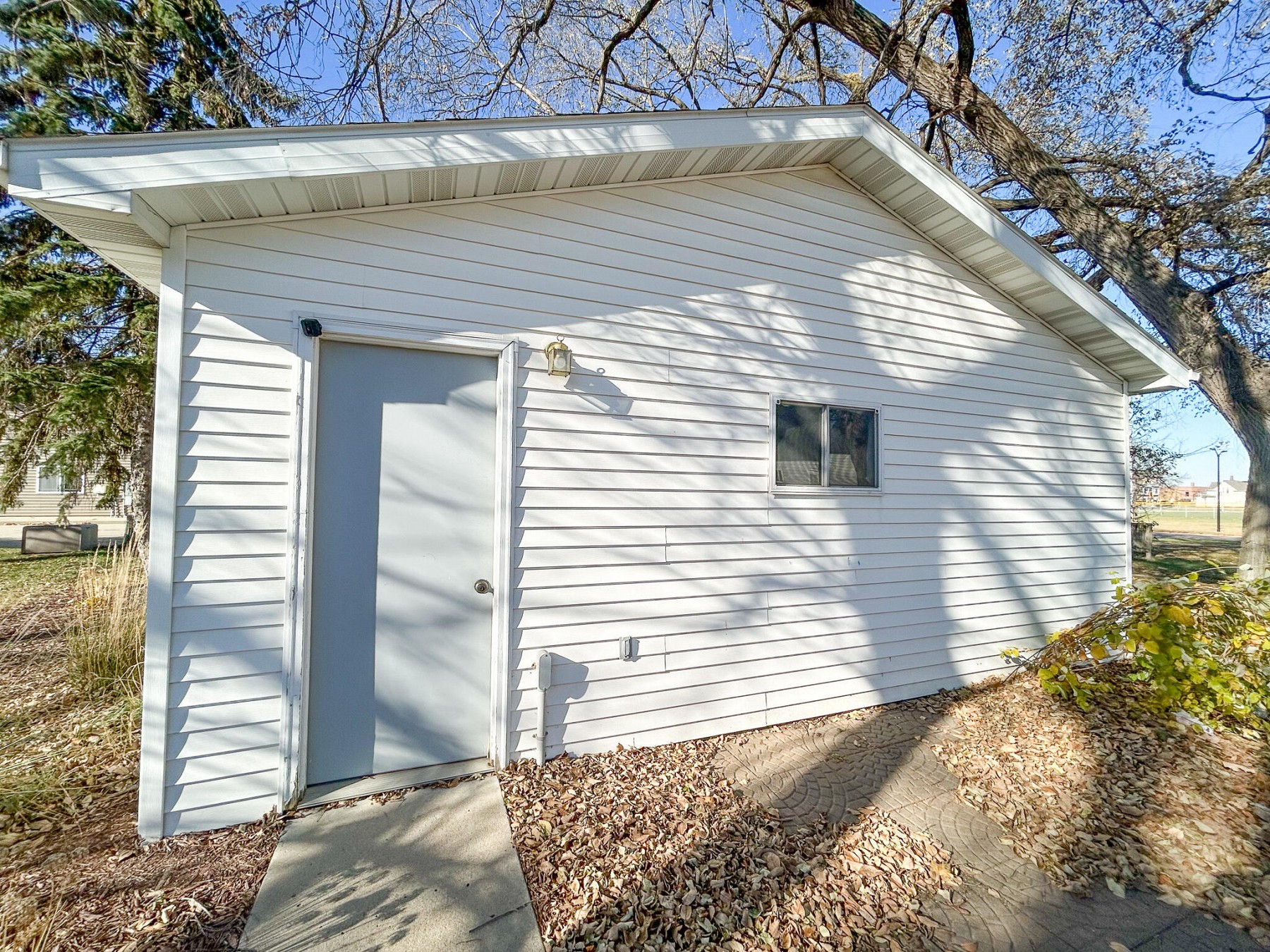 310 5th Avenue S, Brookings, SD 57006