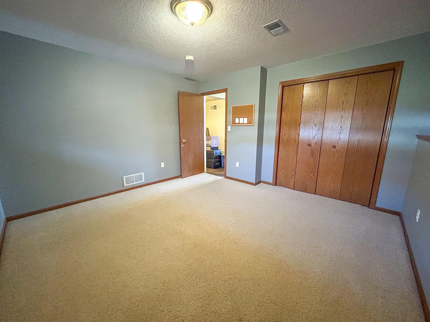 1907 Council Ridge Road, Brookings, SD 57006