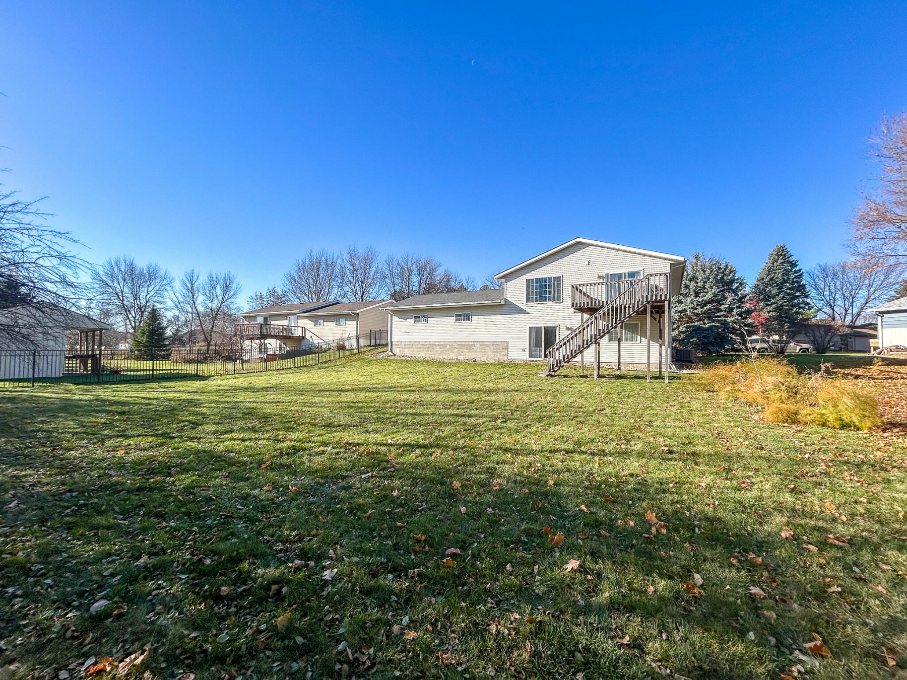 1907 Council Ridge Road, Brookings, SD 57006