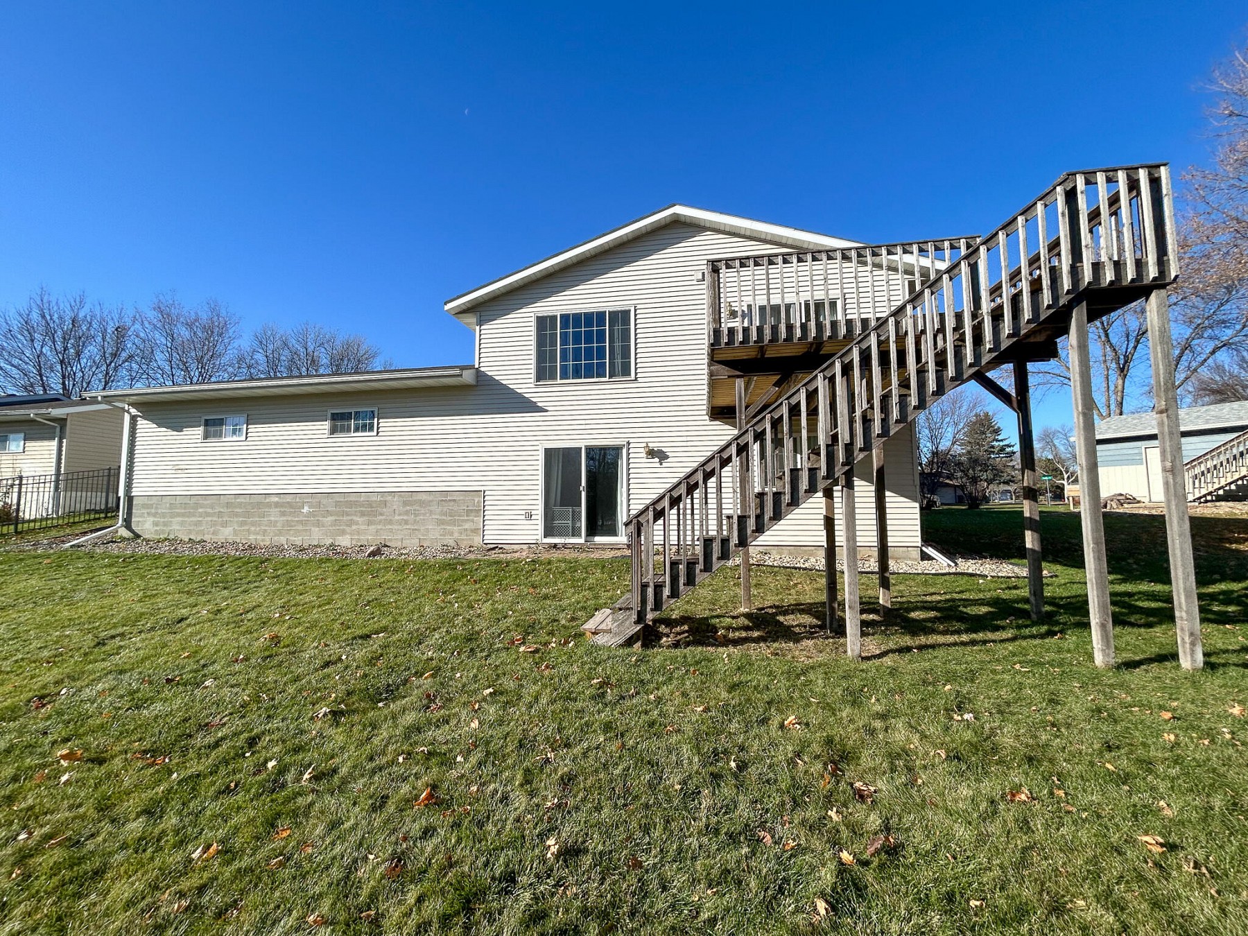 1907 Council Ridge Road, Brookings, SD 57006
