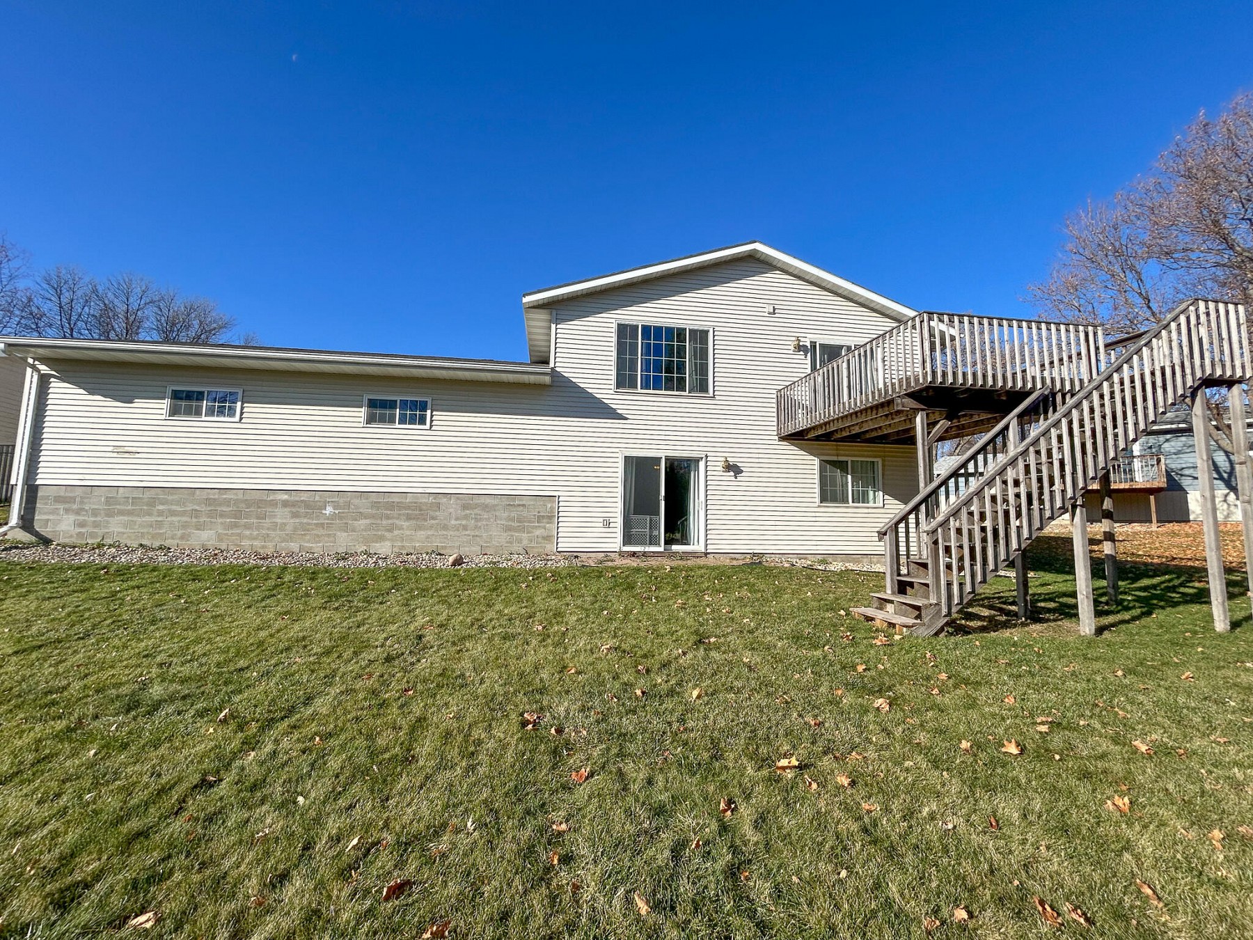 1907 Council Ridge Road, Brookings, SD 57006