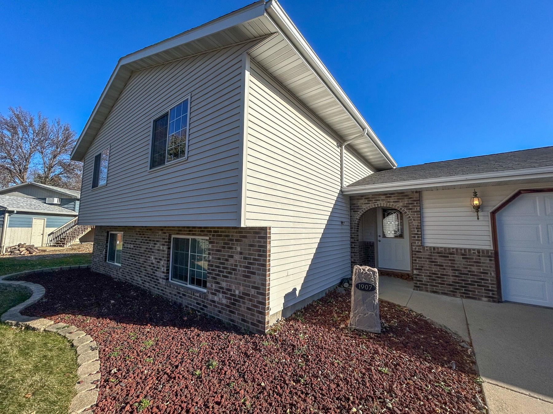 1907 Council Ridge Road, Brookings, SD 57006