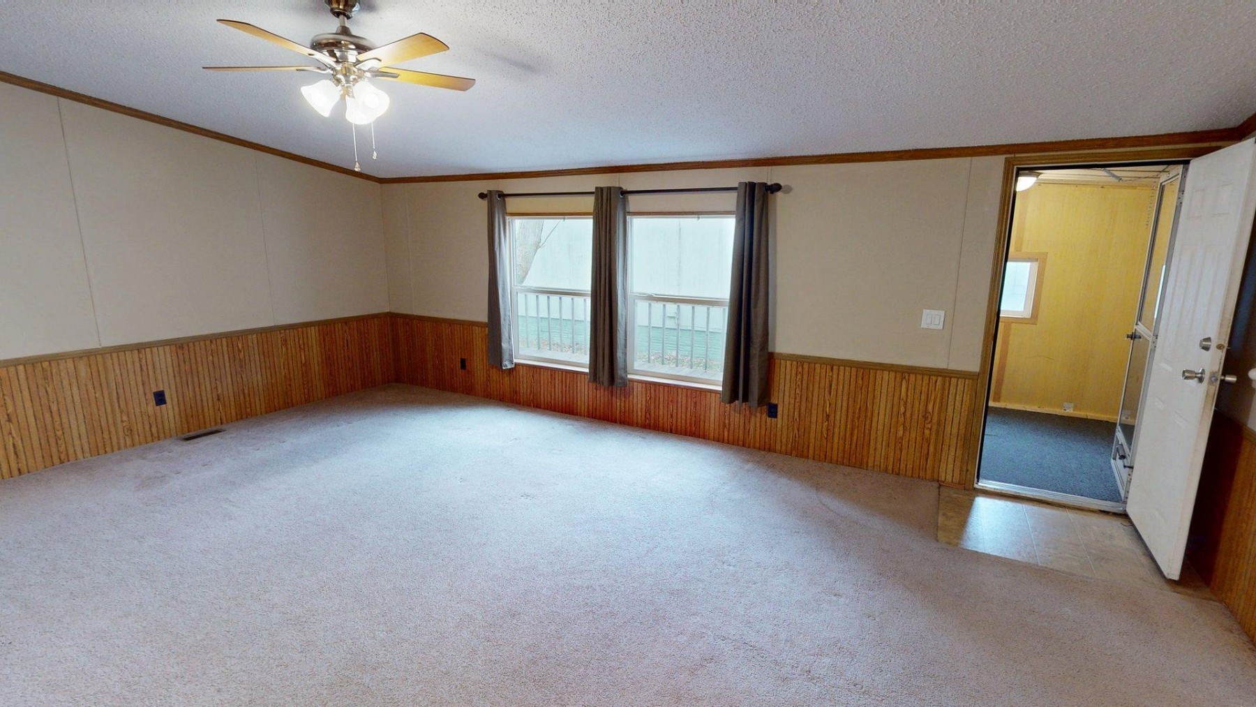 410 Medary Avenue S, Brookings, SD 57006