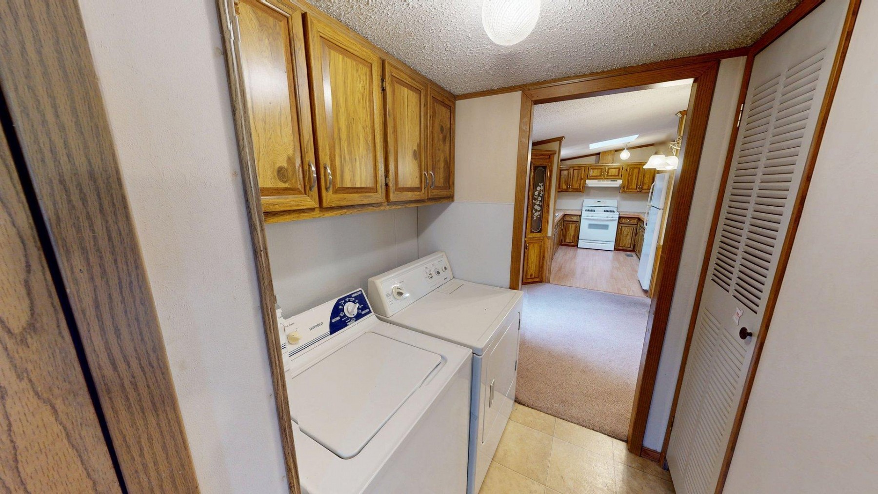 410 Medary Avenue S, Brookings, SD 57006