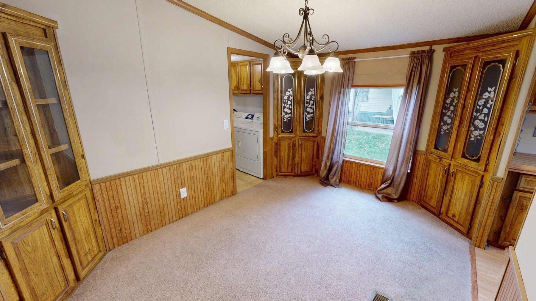 410 Medary Avenue S, Brookings, SD 57006